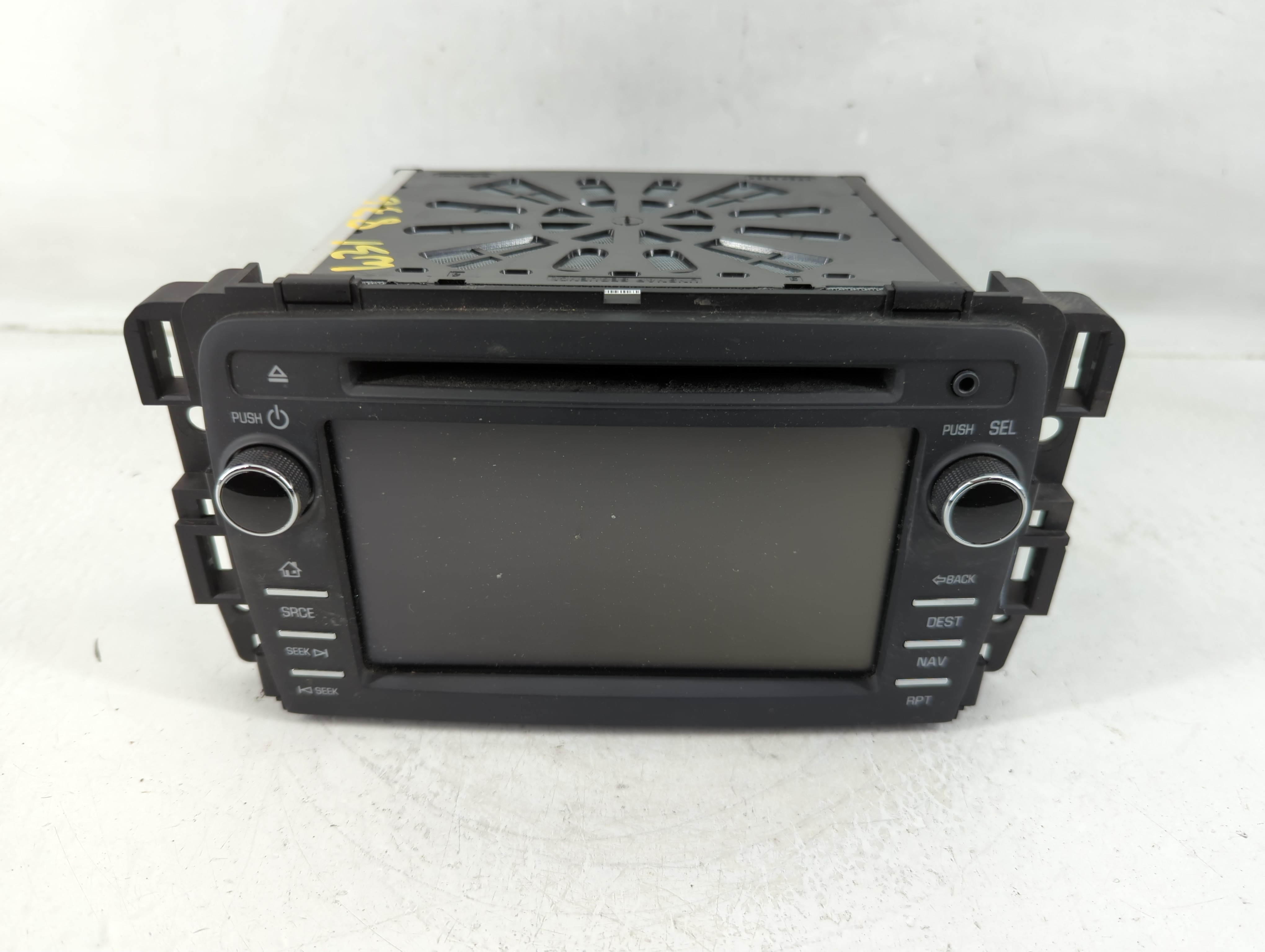 2015-2016 Buick Enclave Am Fm Cd Player Radio Receiver 1171131 - Oemusedautoparts1.com