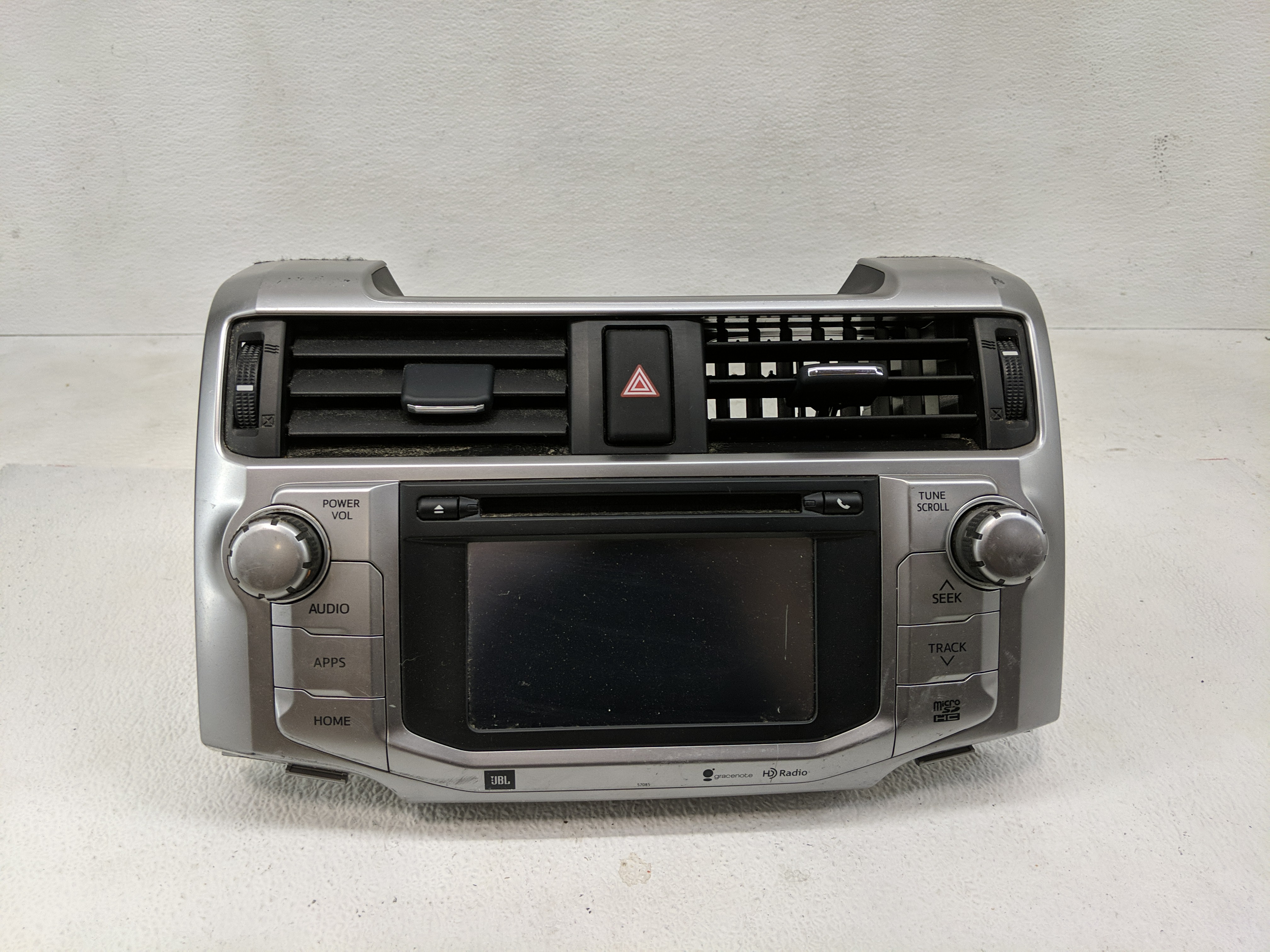 2014-2015 Toyota 4runner Am Fm Cd Player Radio Receiver 1171188 - Oemusedautoparts1.com