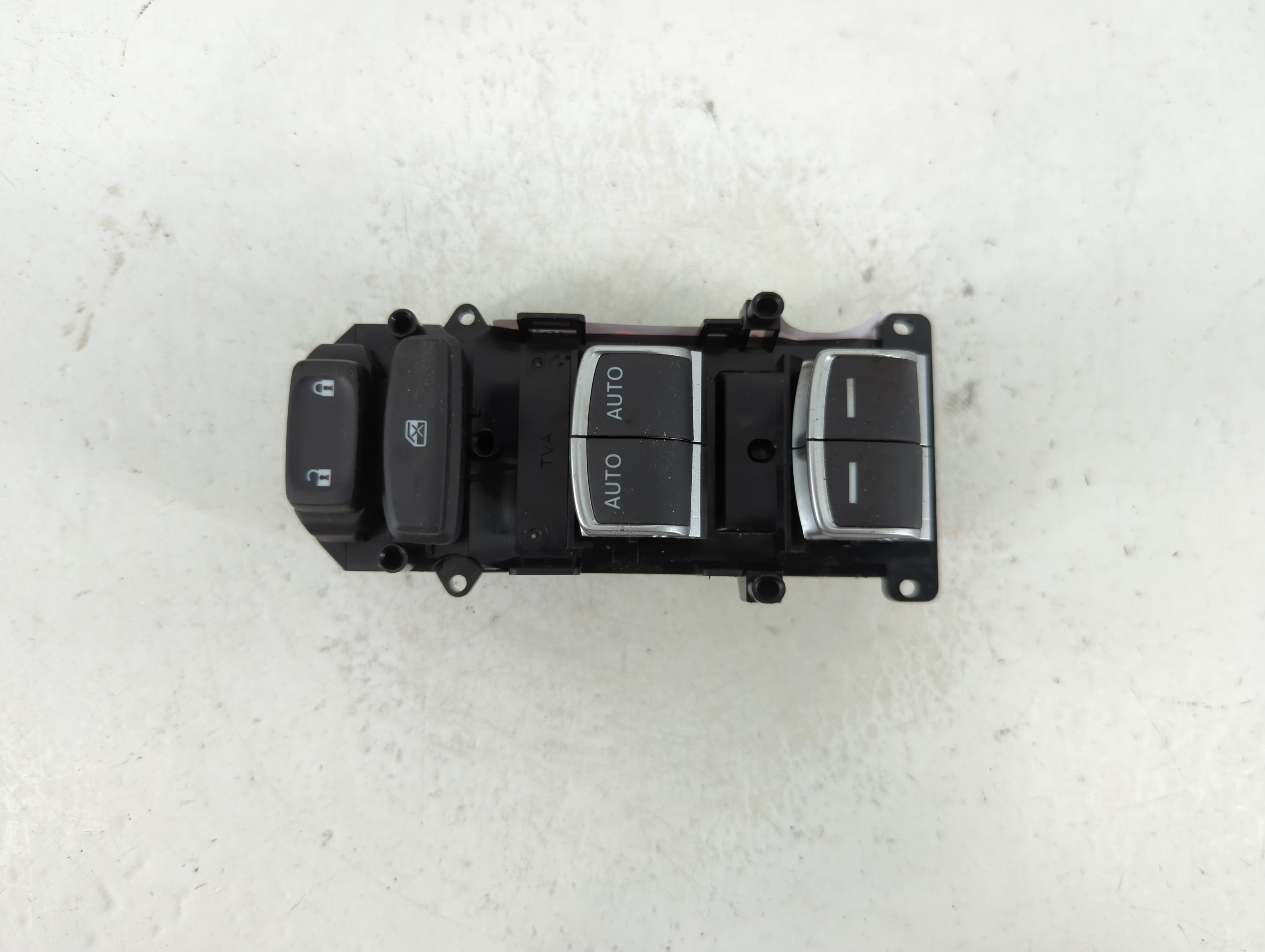 Picture of 2018-2022 Honda Accord Driver Left Door Master Power Window Switch 1171932
