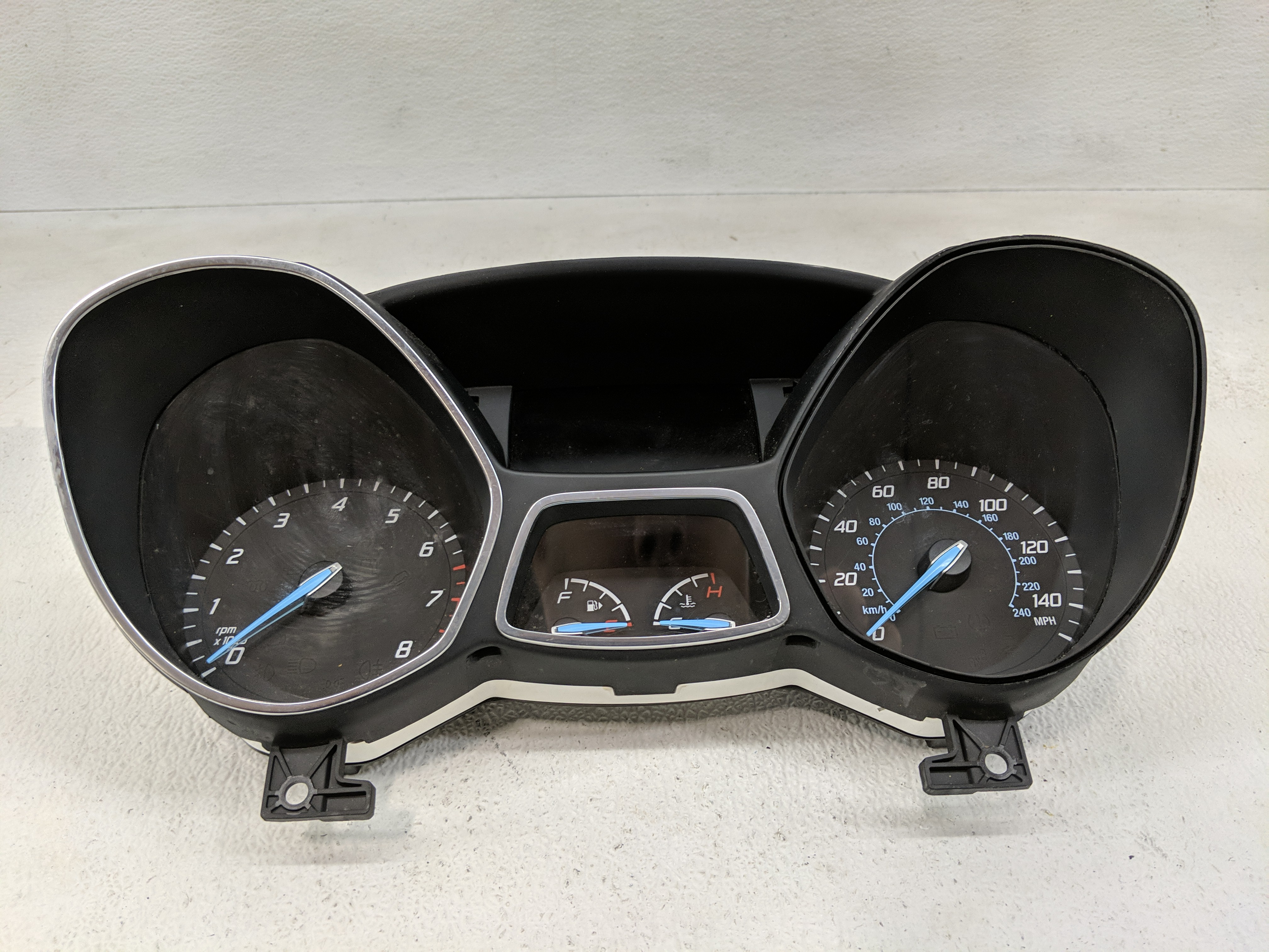 2013-2014 Ford Escape Speedometer Instrument Cluster Gauges 1171935 - Oemusedautoparts1.com