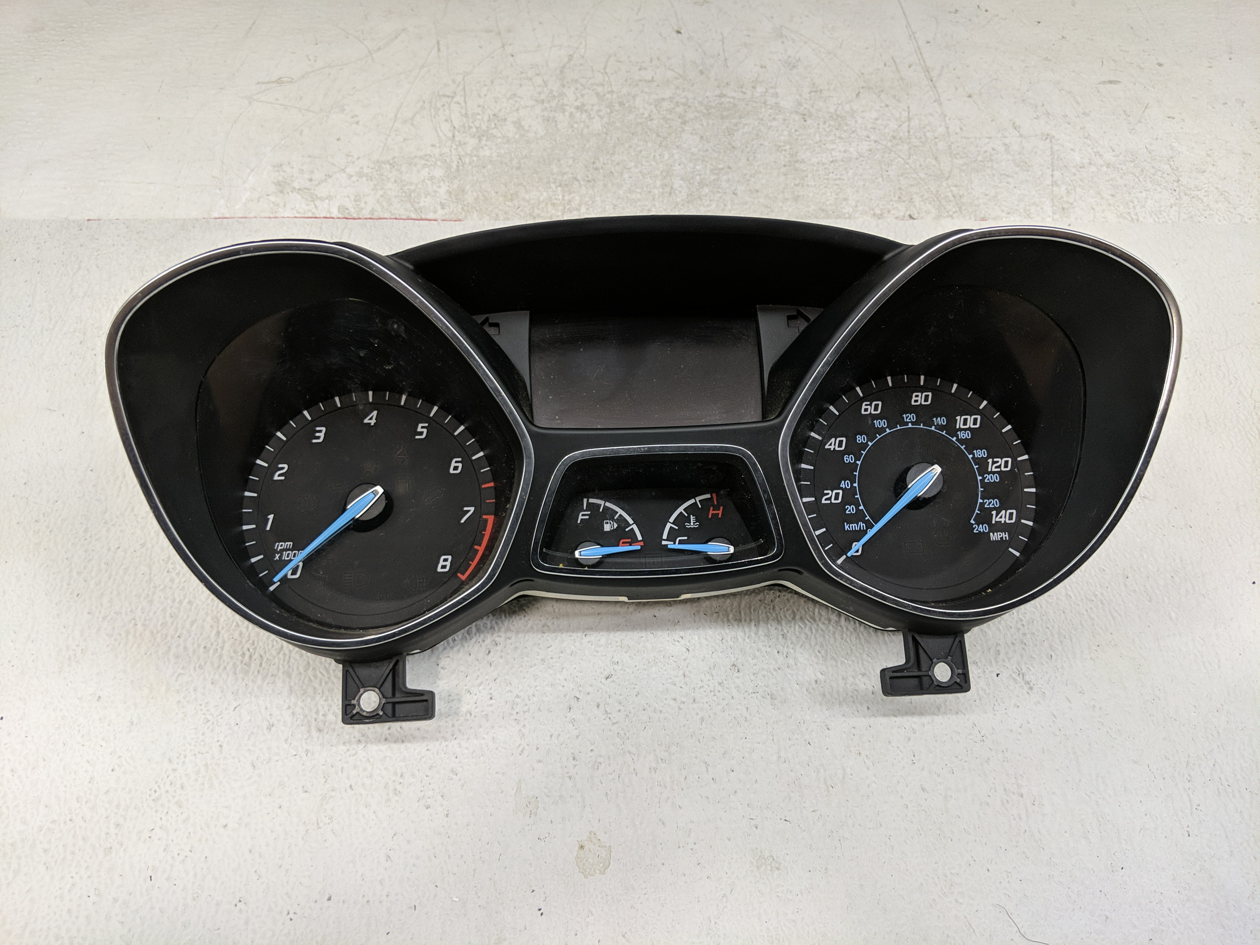 2013-2014 Ford Escape Speedometer Instrument Cluster Gauges 1171937 - Oemusedautoparts1.com
