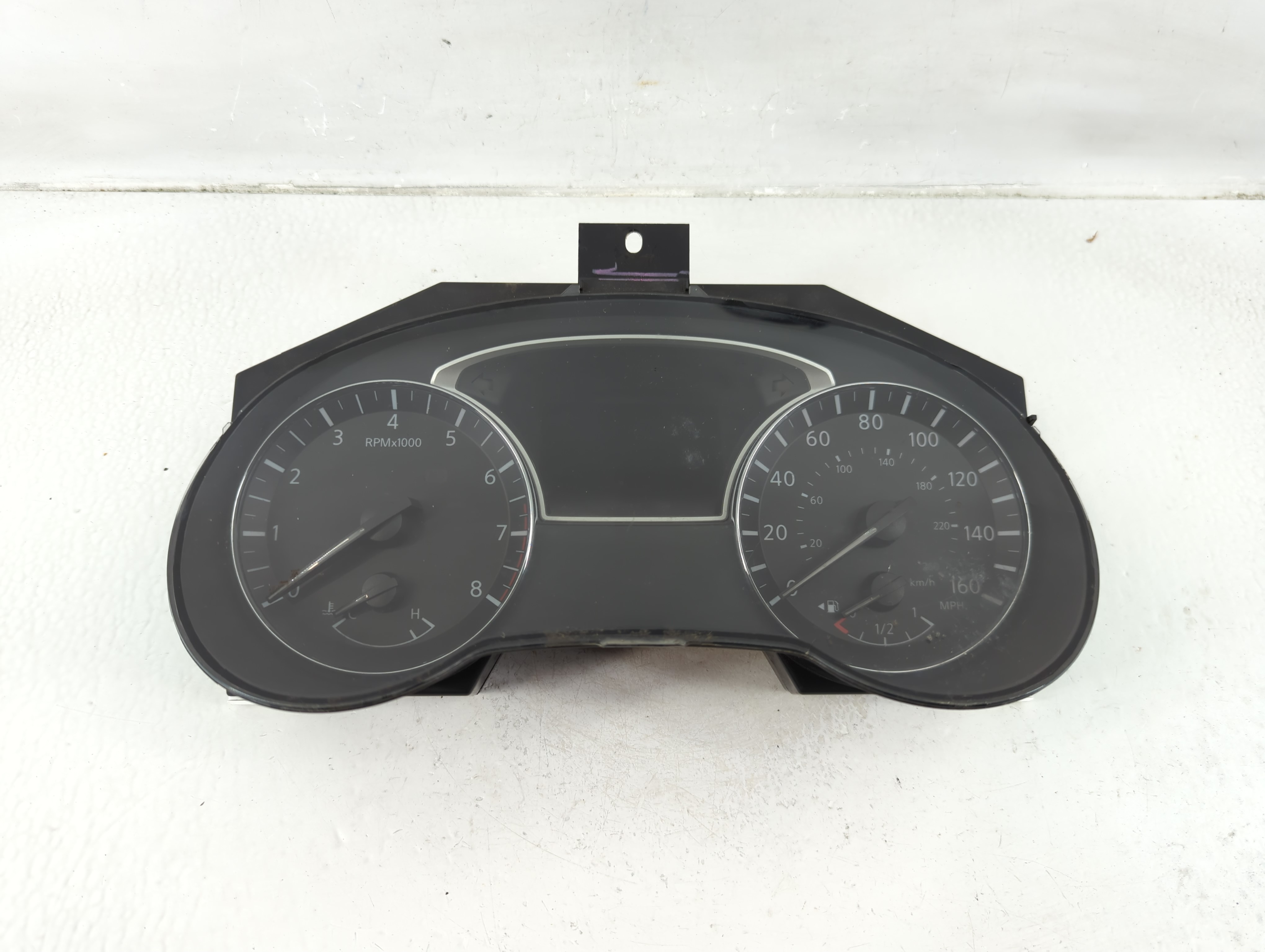 2016-2017 Nissan Altima Speedometer Instrument Cluster Gauges 1171958 - Oemusedautoparts1.com