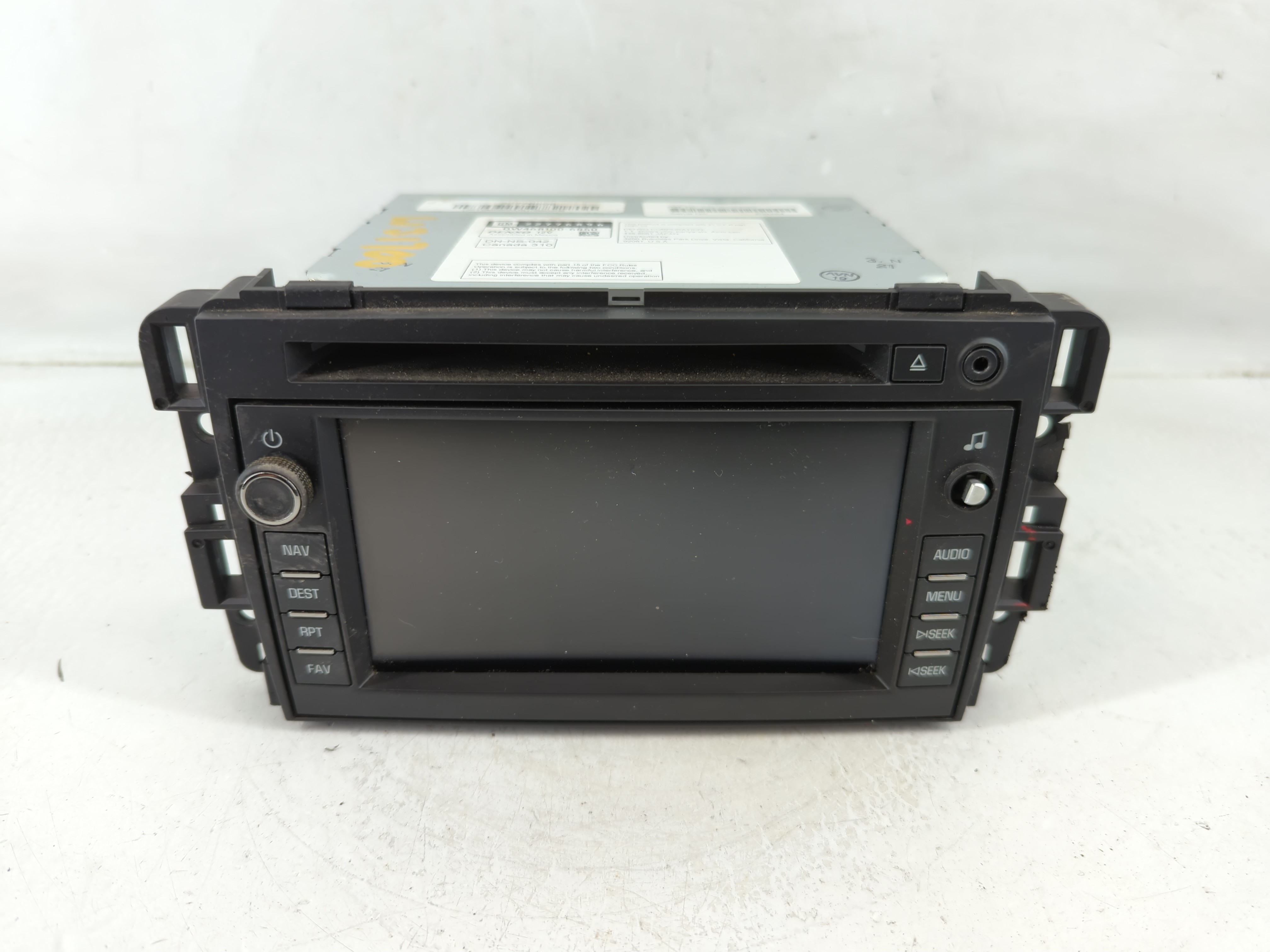 2010-2011 Gmc Sierra 1500 Am Fm Cd Player Radio Receiver 1172001 - Oemusedautoparts1.com