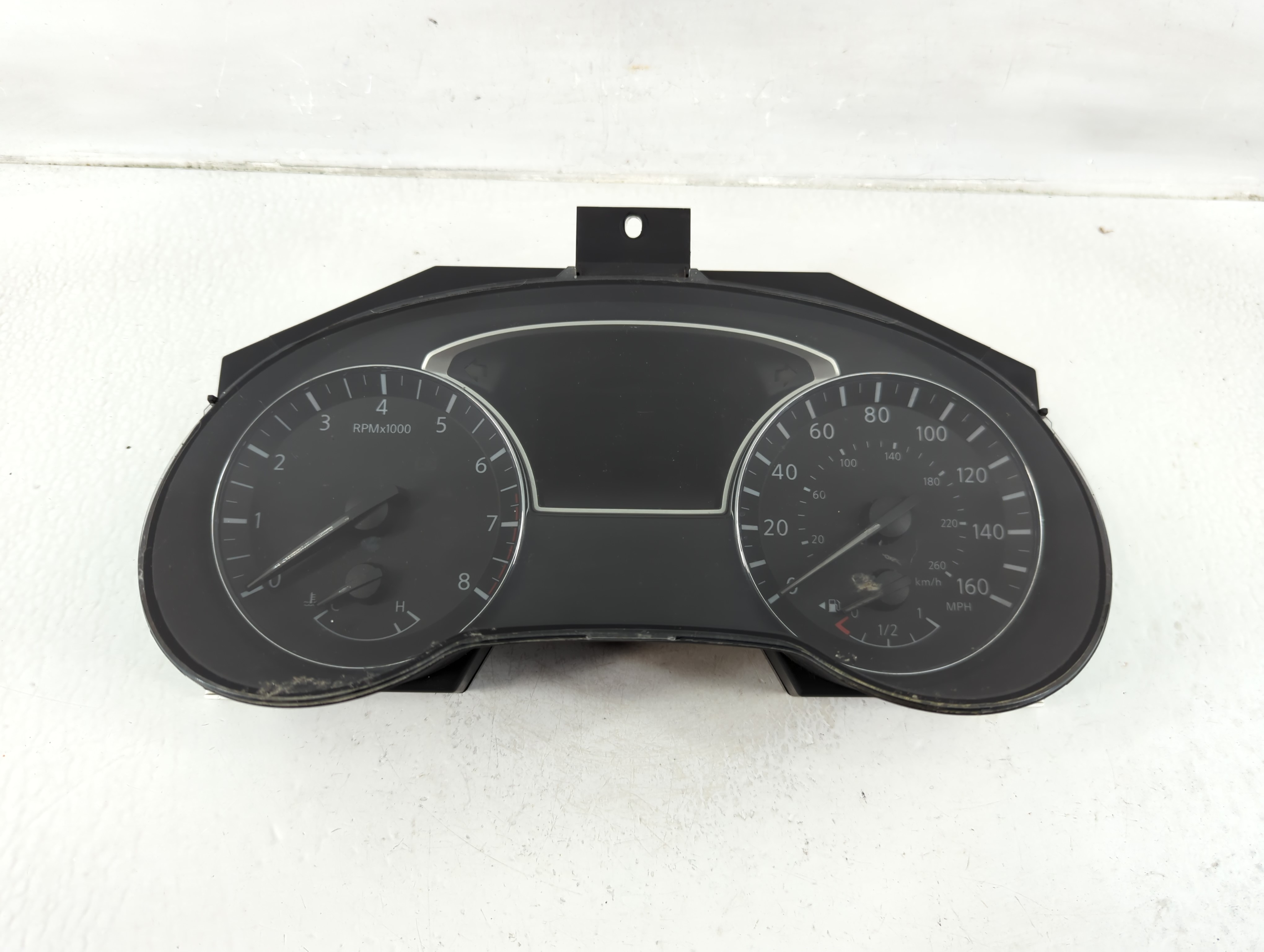 2018-2020 Nissan Pathfinder Speedometer Instrument Cluster Gauges 1172063 - Oemusedautoparts1.com