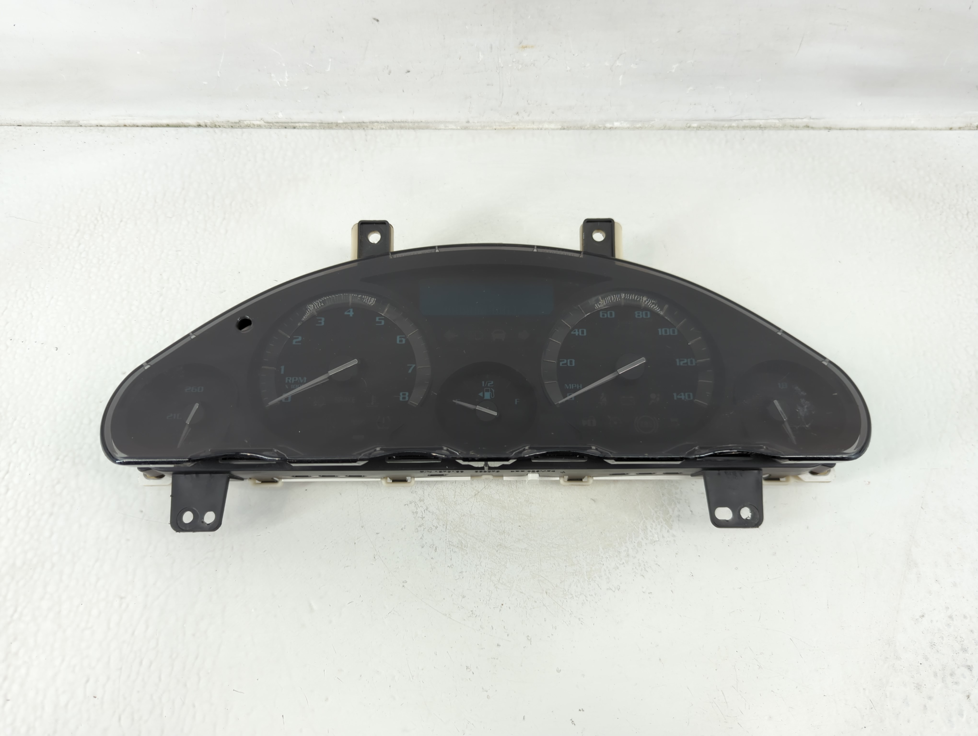 Picture of Ford Escape Speedometer Instrument Cluster Gauges 1370166 1172067