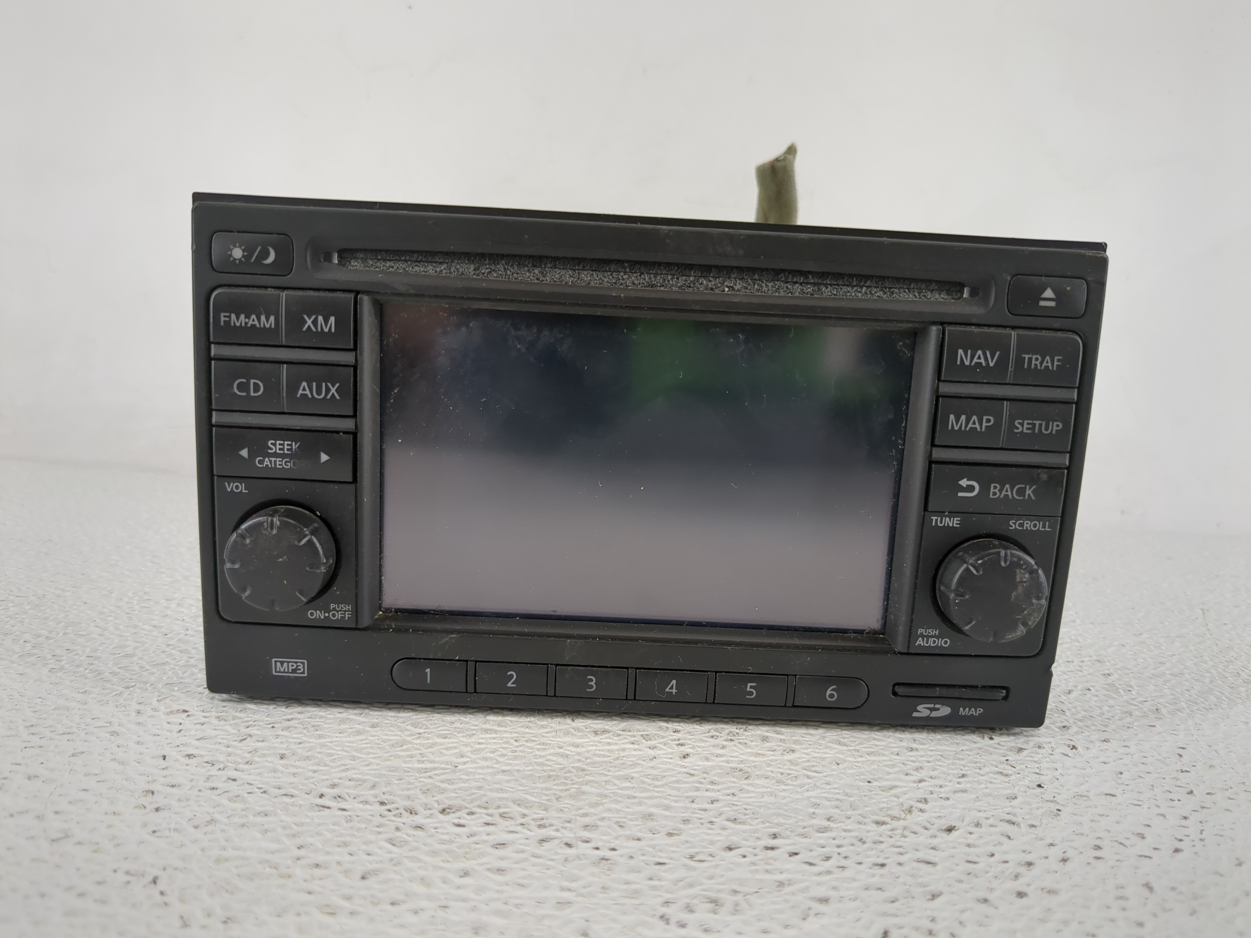 2010-2012 Nissan Sentra Am Fm Cd Player Radio Receiver 1172100 - Oemusedautoparts1.com