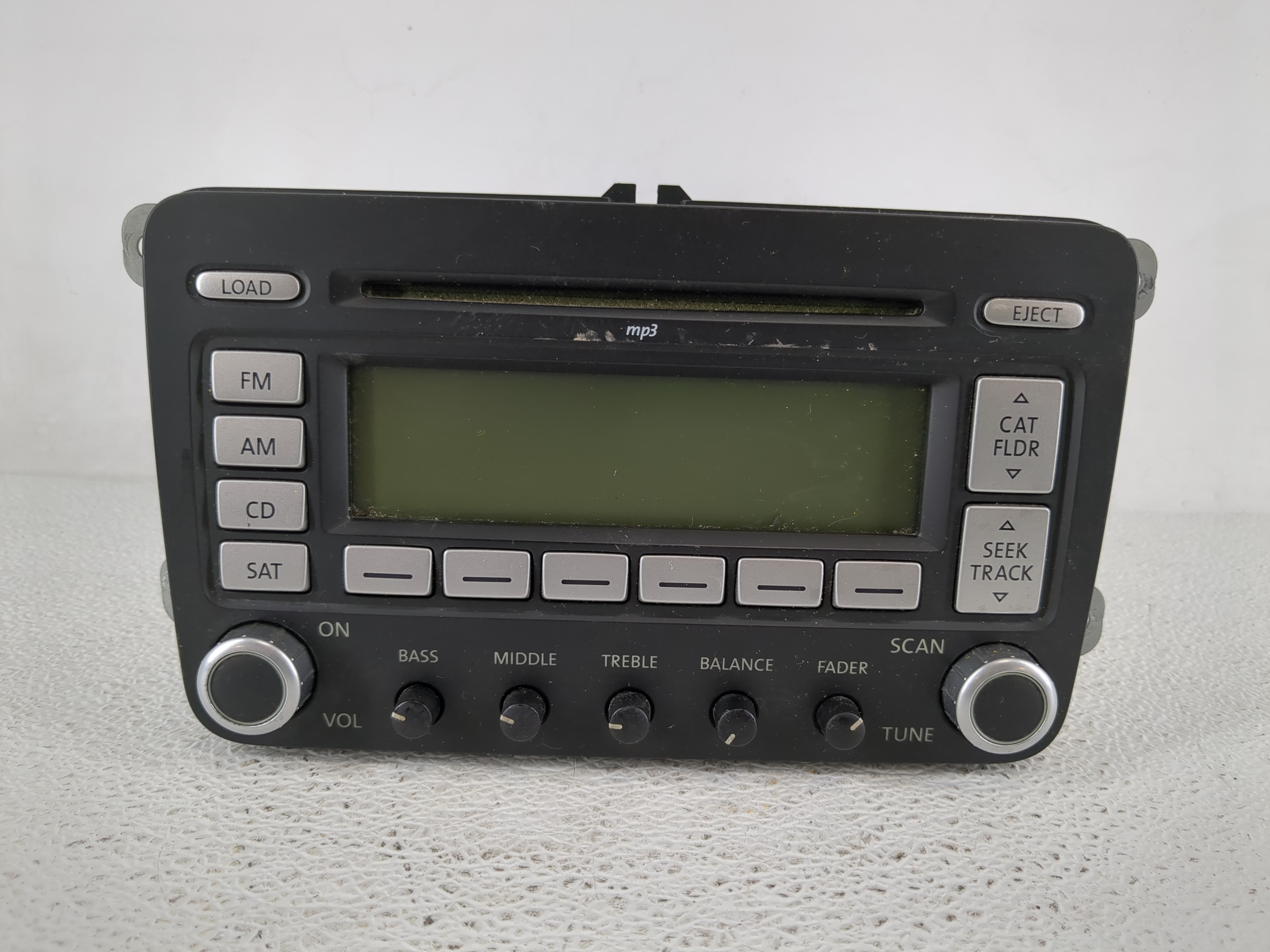 2006-2009 Volkswagen Jetta Am Fm Cd Player Radio Receiver 1172110 - Oemusedautoparts1.com