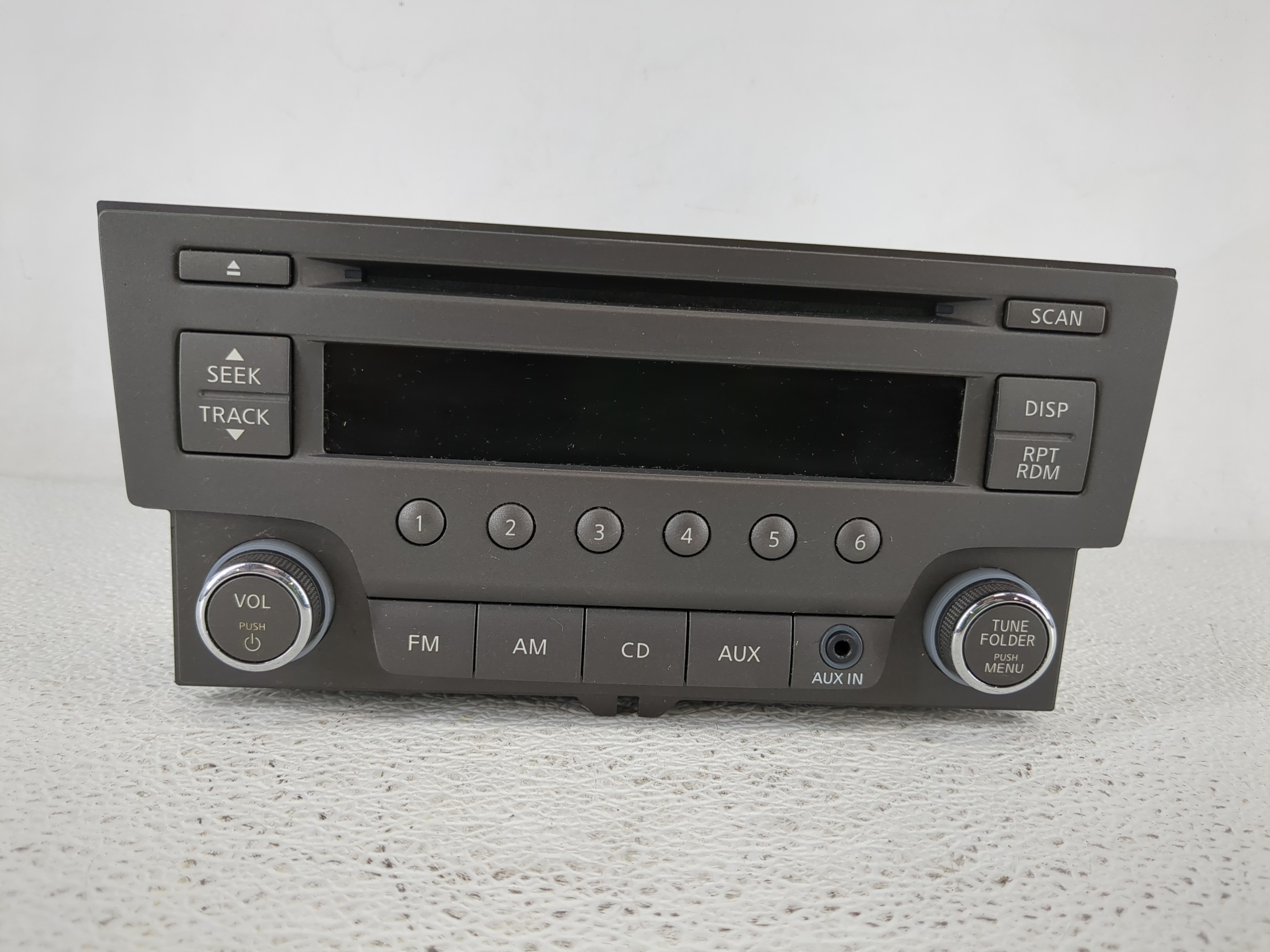 2013-2014 Nissan Sentra Am Fm Cd Player Radio Receiver 1172112 - Oemusedautoparts1.com