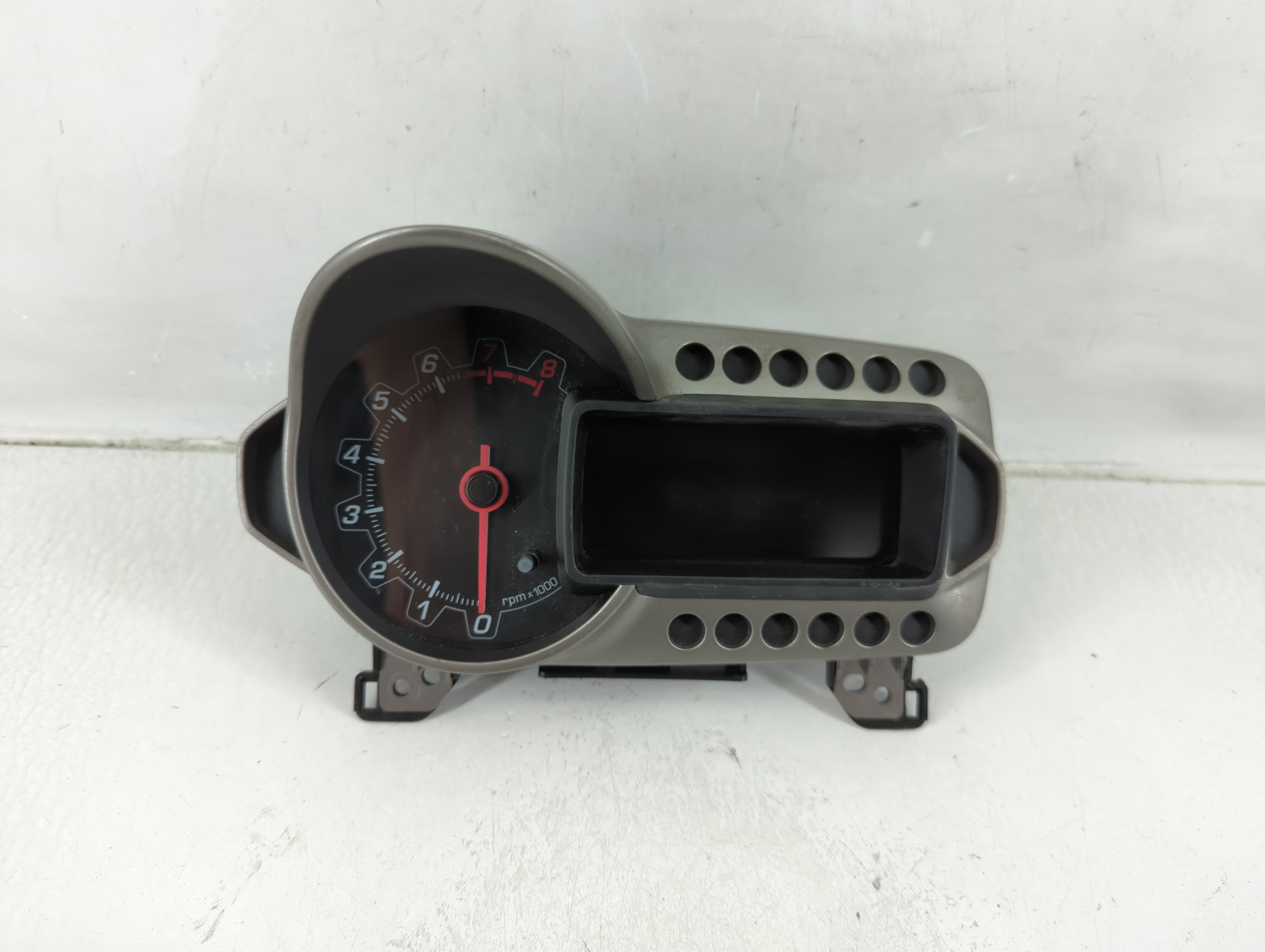 2015-2016 Chevrolet Sonic Speedometer Instrument Cluster Gauges 1172132 - Oemusedautoparts1.com
