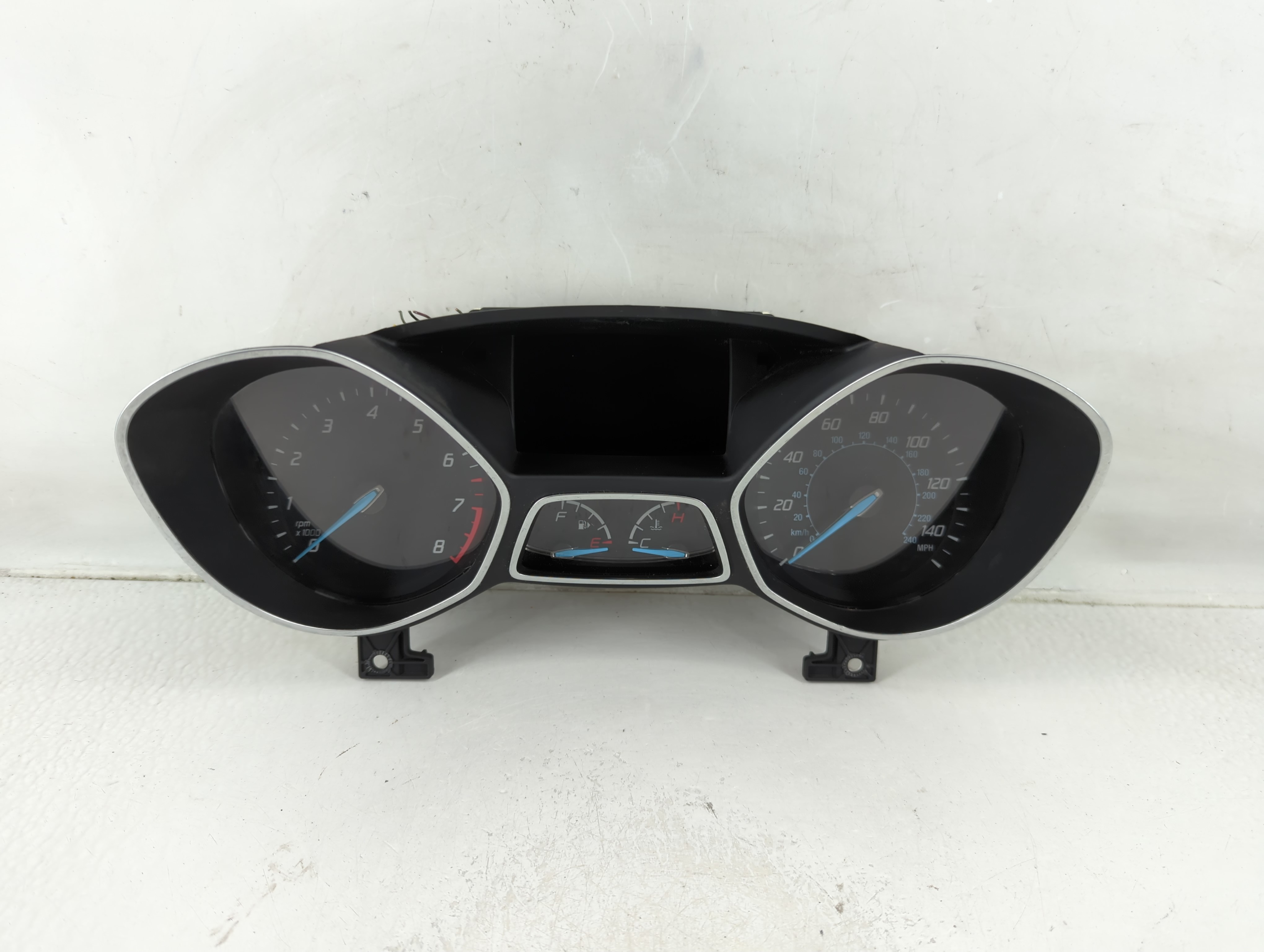 2014-2015 Ford Escape Speedometer Instrument Cluster Gauges 5dtj036848 1172133 - Oemusedautoparts1.com