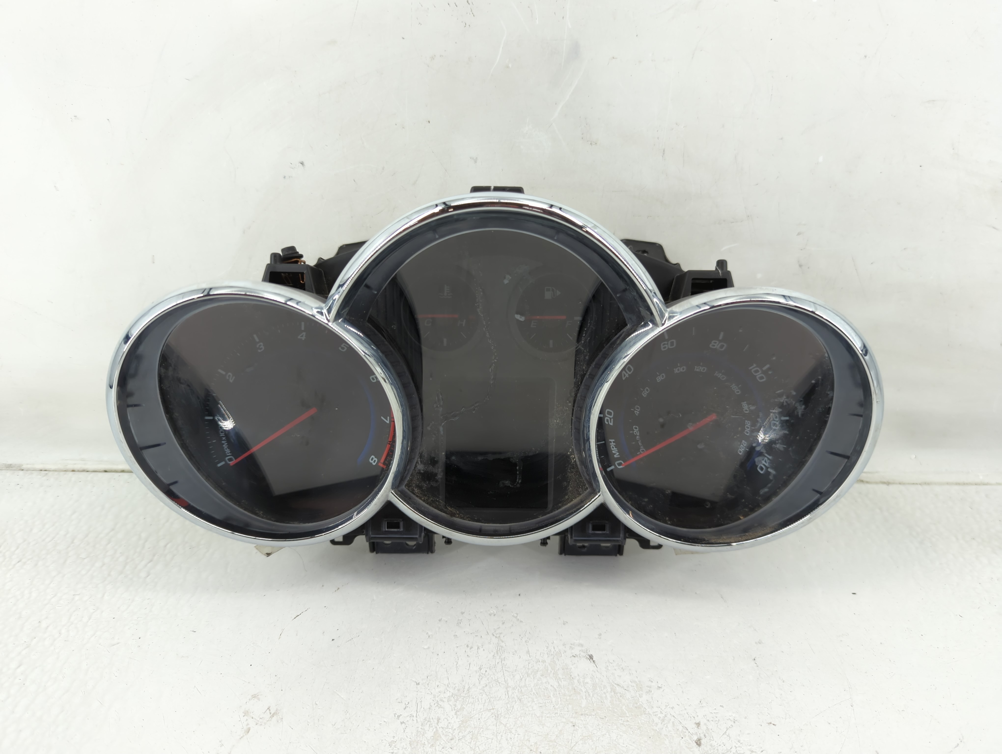 2013-2014 Chevrolet Cruze Speedometer Instrument Cluster Gauges 94560792 1172136 - Oemusedautoparts1.com
