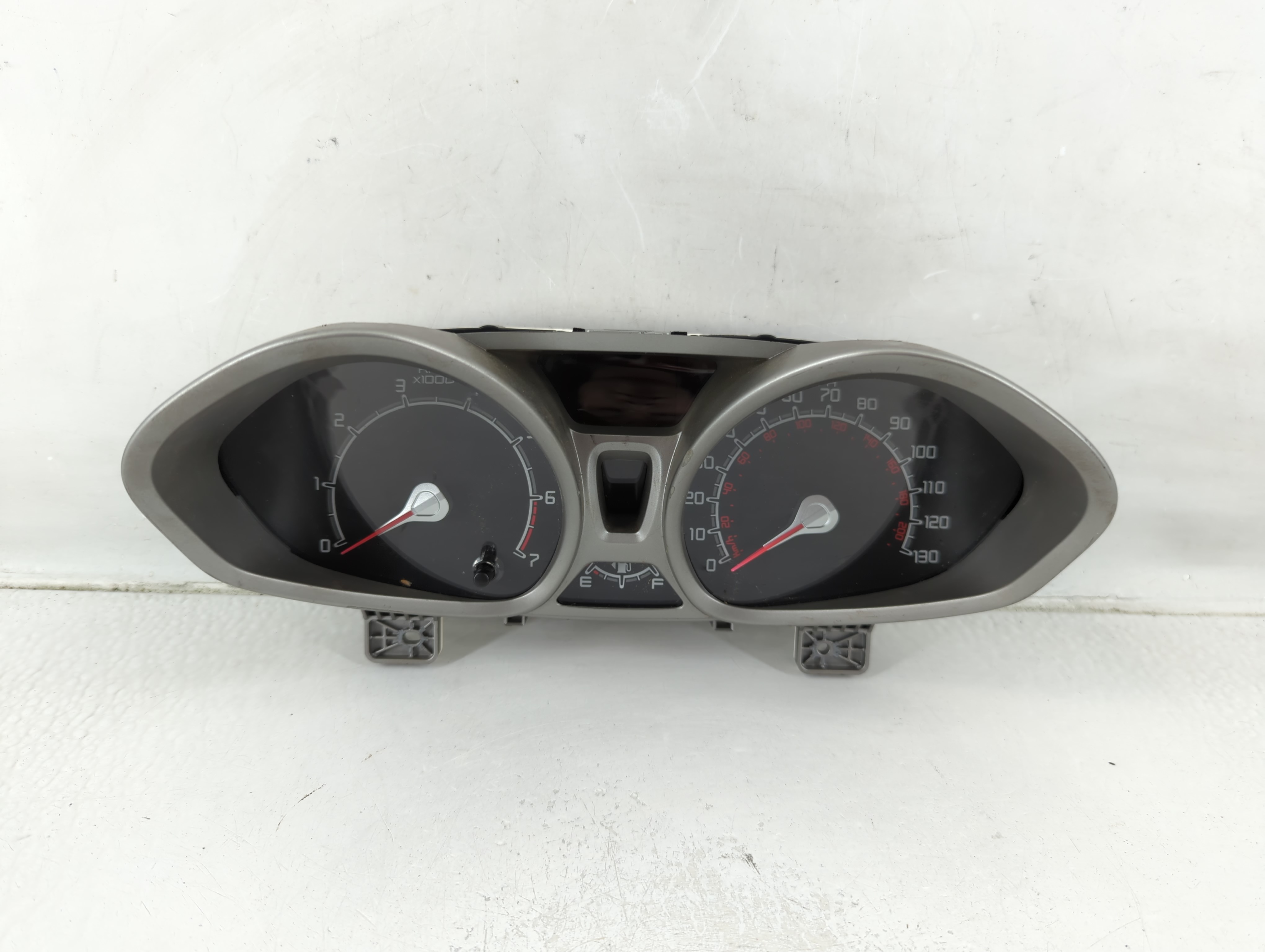 2012-2013 Ford Fiesta Speedometer Instrument Cluster Gauges 1172189 - Oemusedautoparts1.com