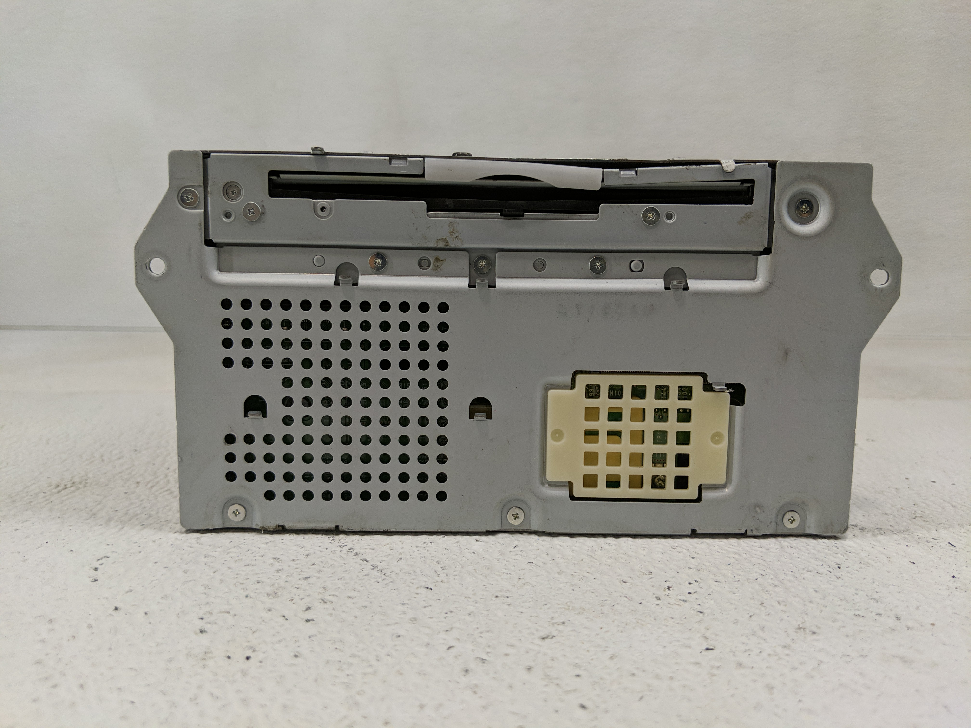 2011-2011 Infiniti M56 Am Fm Cd Player Radio Receiver 1172225 - Oemusedautoparts1.com