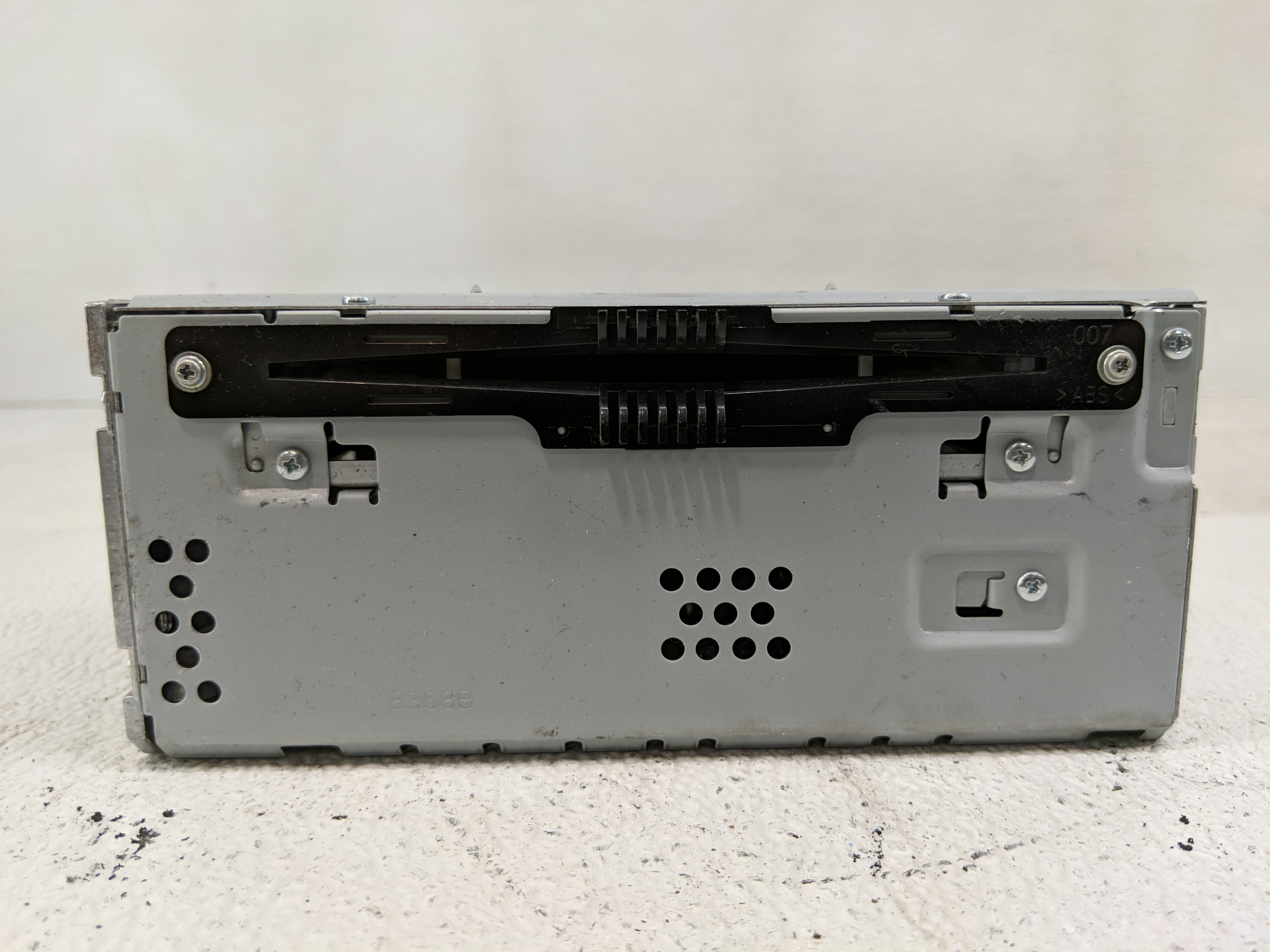 2017-2020 Ford Fusion Am Fm Cd Player Radio Receiver 1172227 - Oemusedautoparts1.com