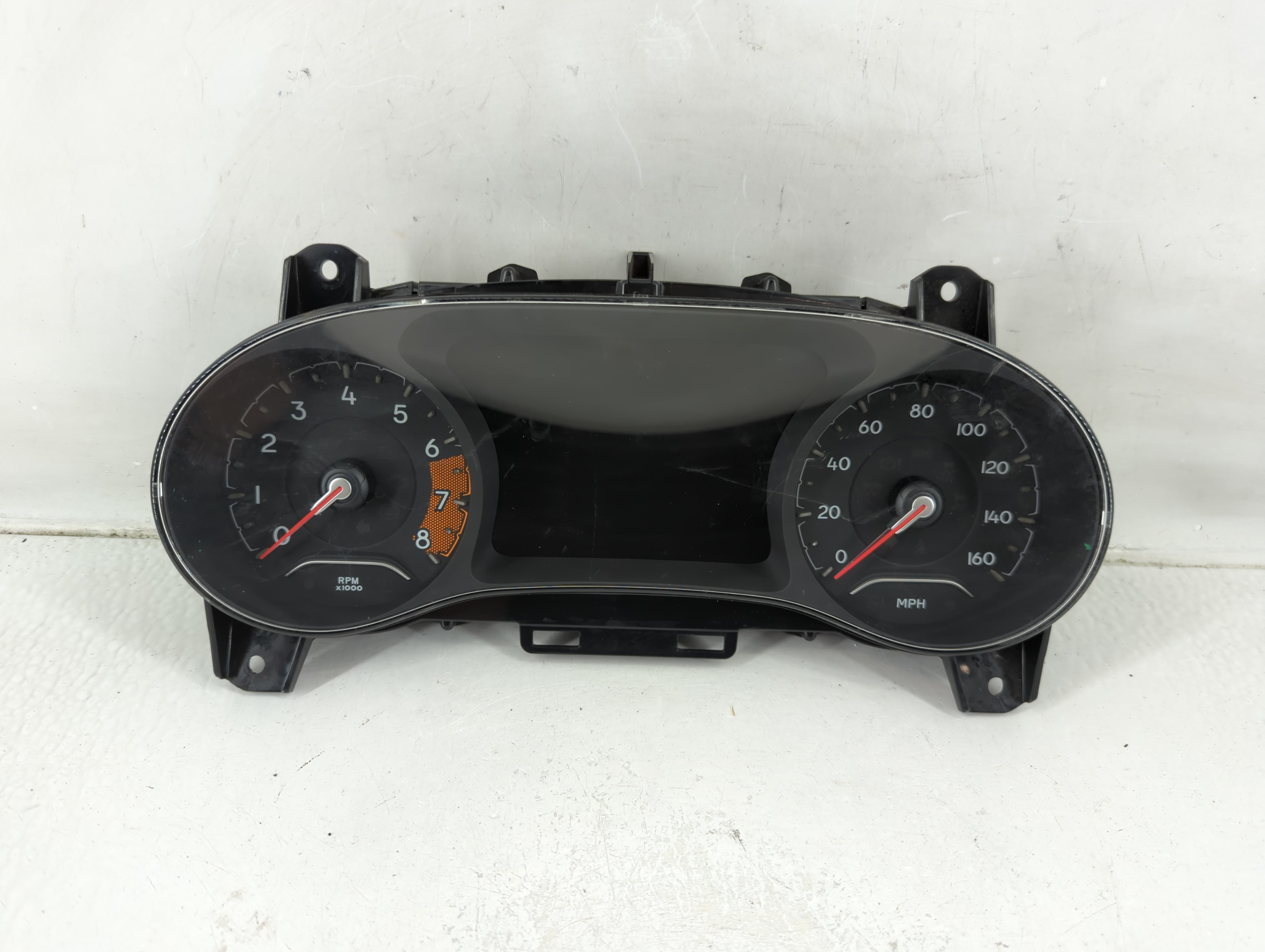 2018 Jeep Compass Speedometer Instrument Cluster Gauges 6qr57dx9aa 1172261 - Oemusedautoparts1.com