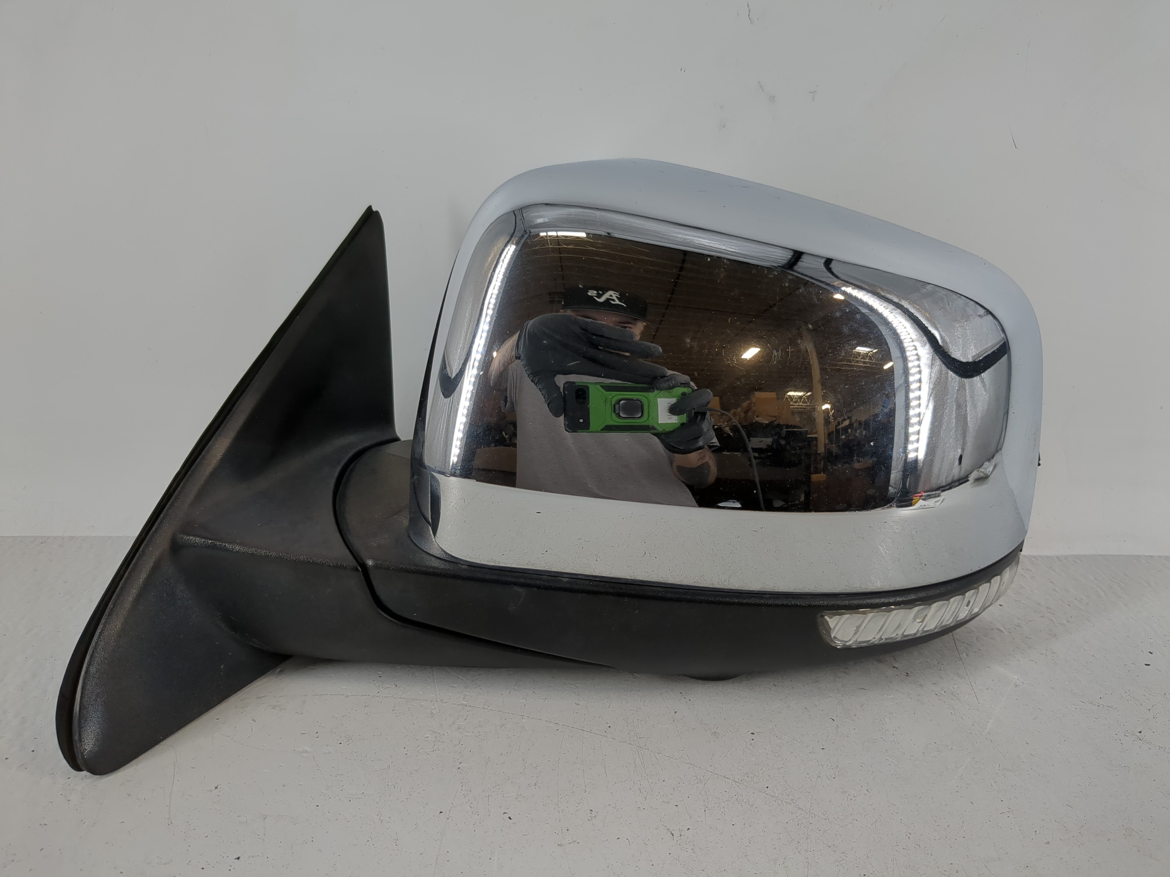 Picture of 2015 Jeep Grand Cherokee Driver Left Side View Power Door Mirror Chrome 1172310