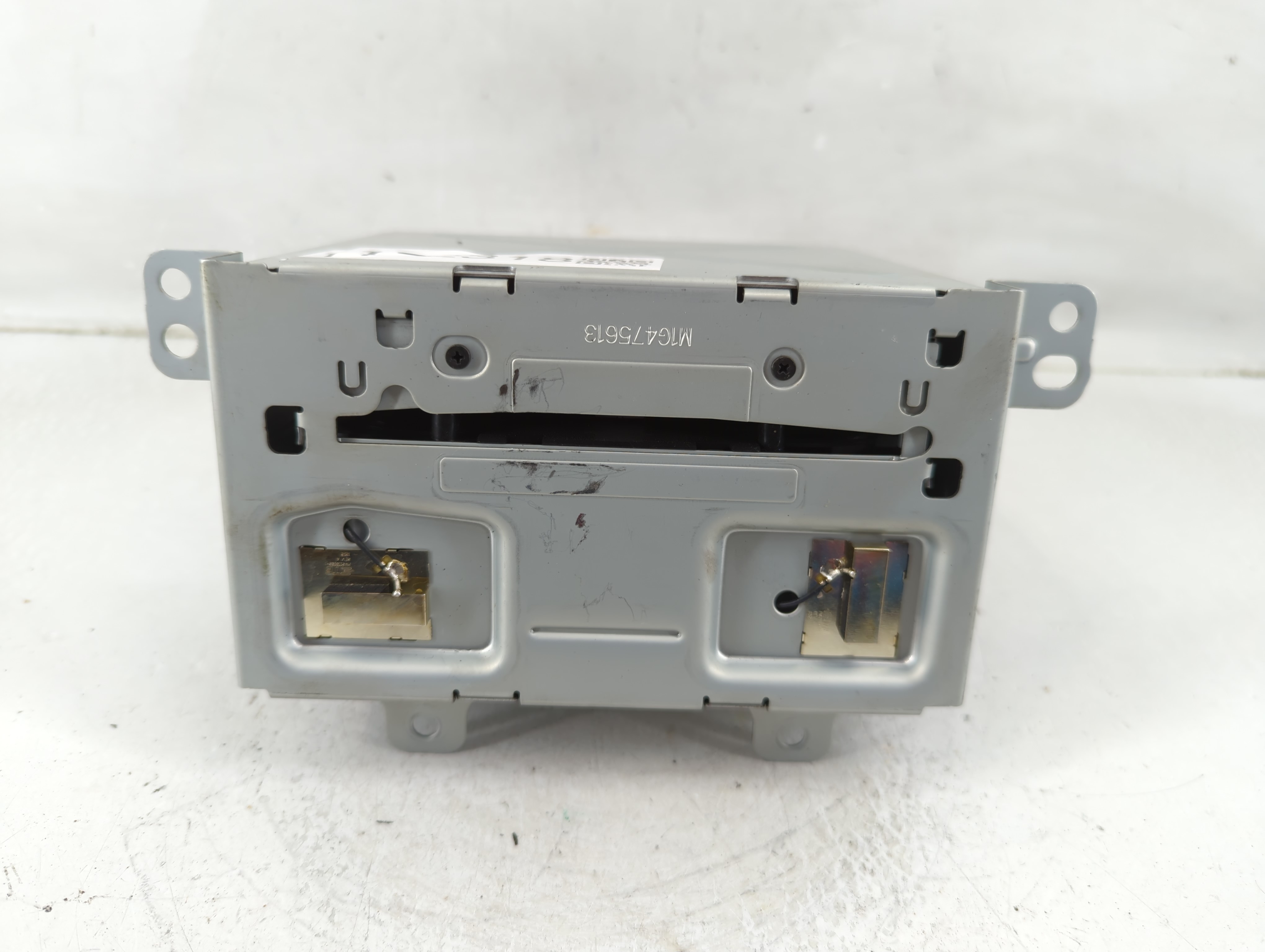 2013-2014 Buick Encore Am Fm Cd Player Radio Receiver 1172318 - Oemusedautoparts1.com