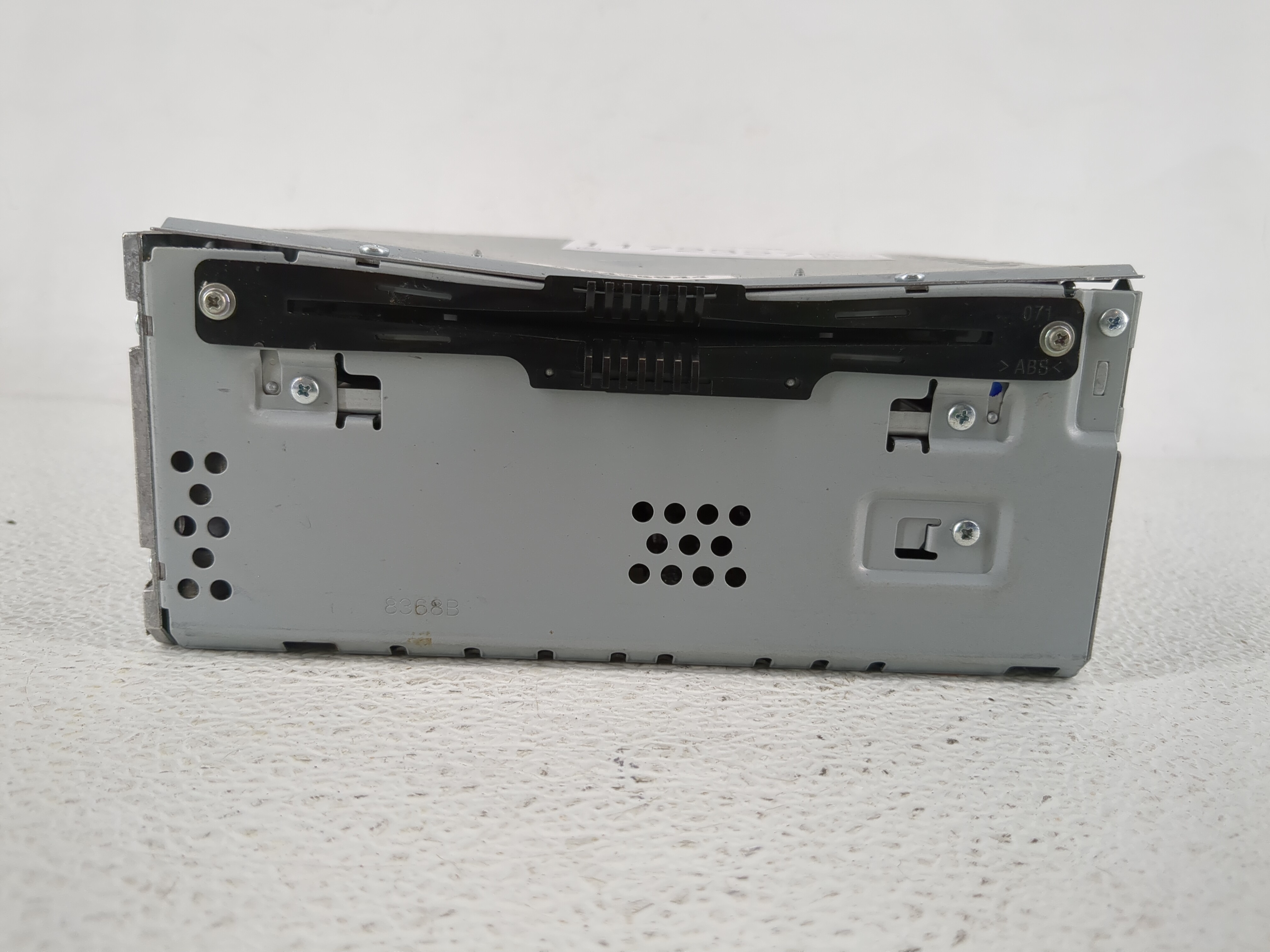 2017-2020 Ford Fusion Am Fm Cd Player Radio Receiver 1172327 - Oemusedautoparts1.com