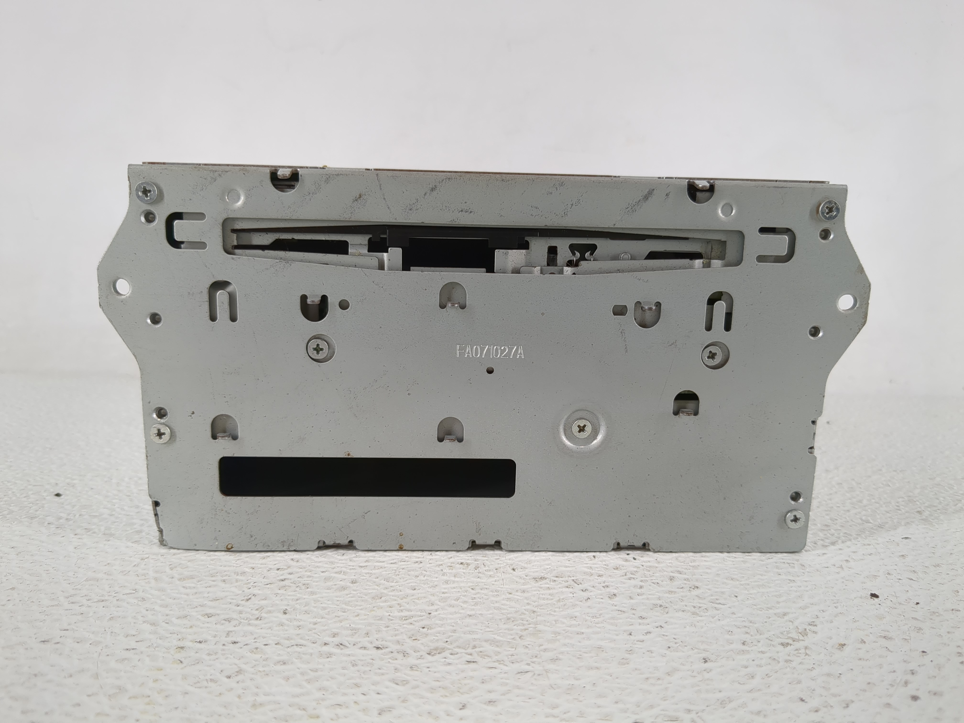 2007-2007 Infiniti G35 Am Fm Cd Player Radio Receiver 1172329 - Oemusedautoparts1.com