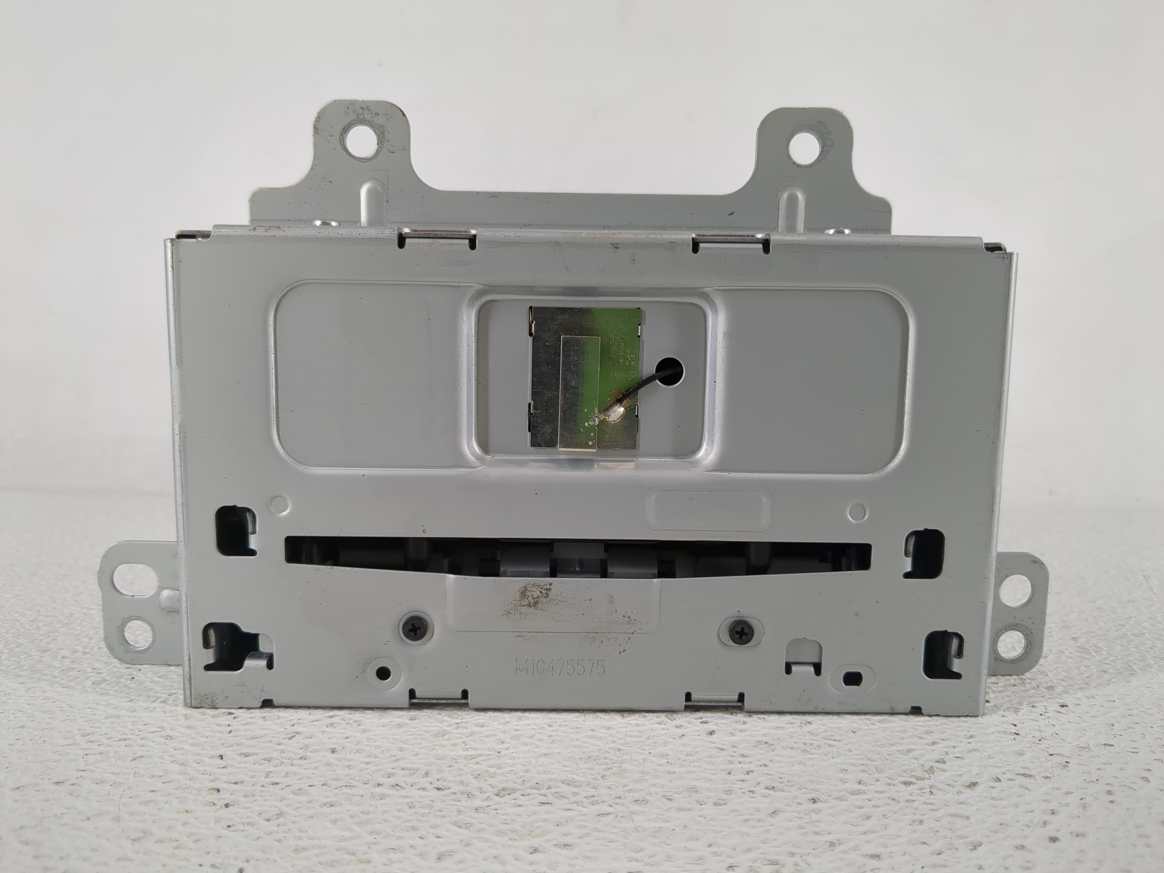 2012-2012 Buick Lacrosse Am Fm Cd Player Radio Receiver 1172337 - Oemusedautoparts1.com