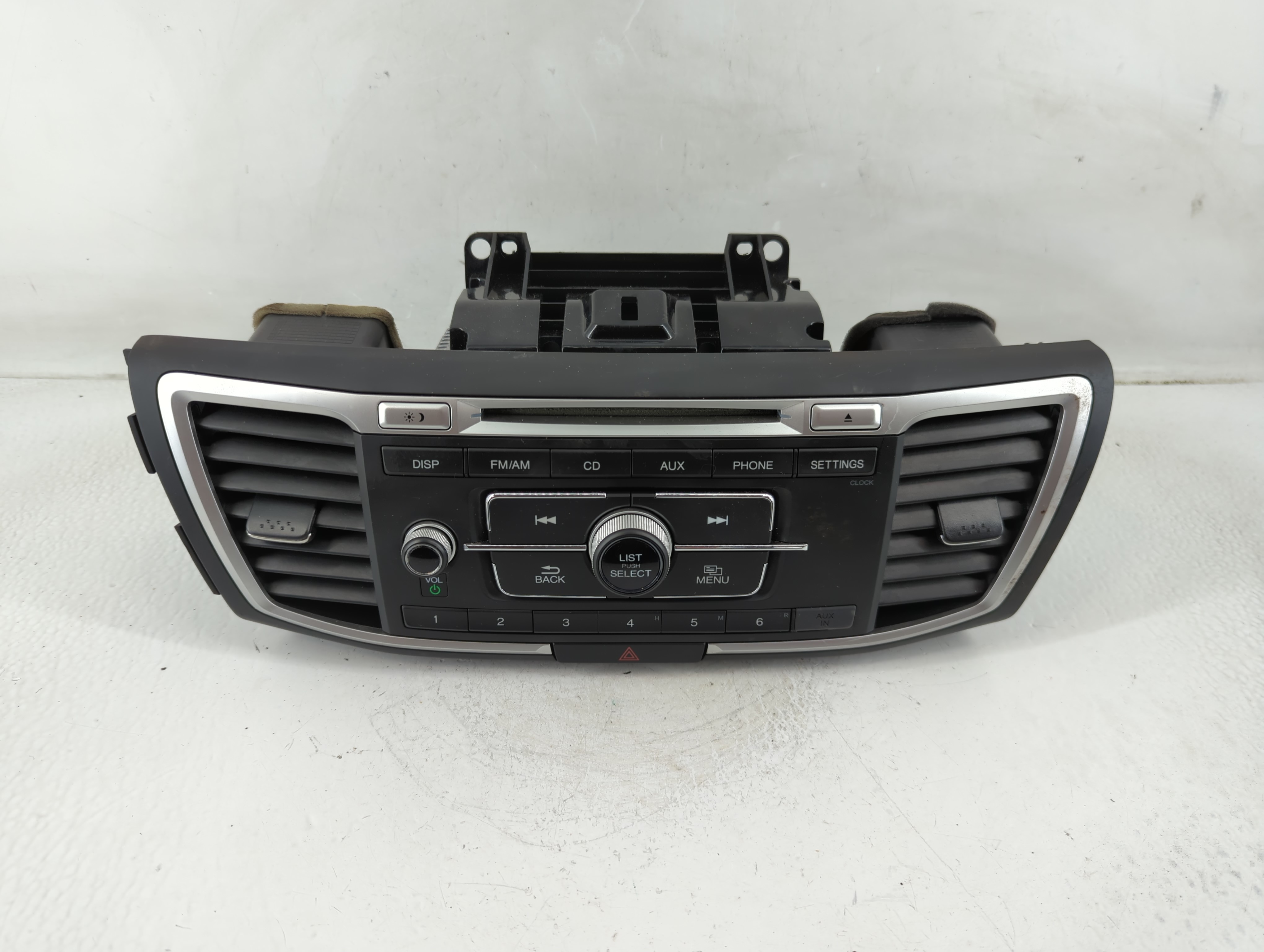 2013-2015 Honda Accord Am Fm Cd Player Radio Receiver 1172365 - Oemusedautoparts1.com