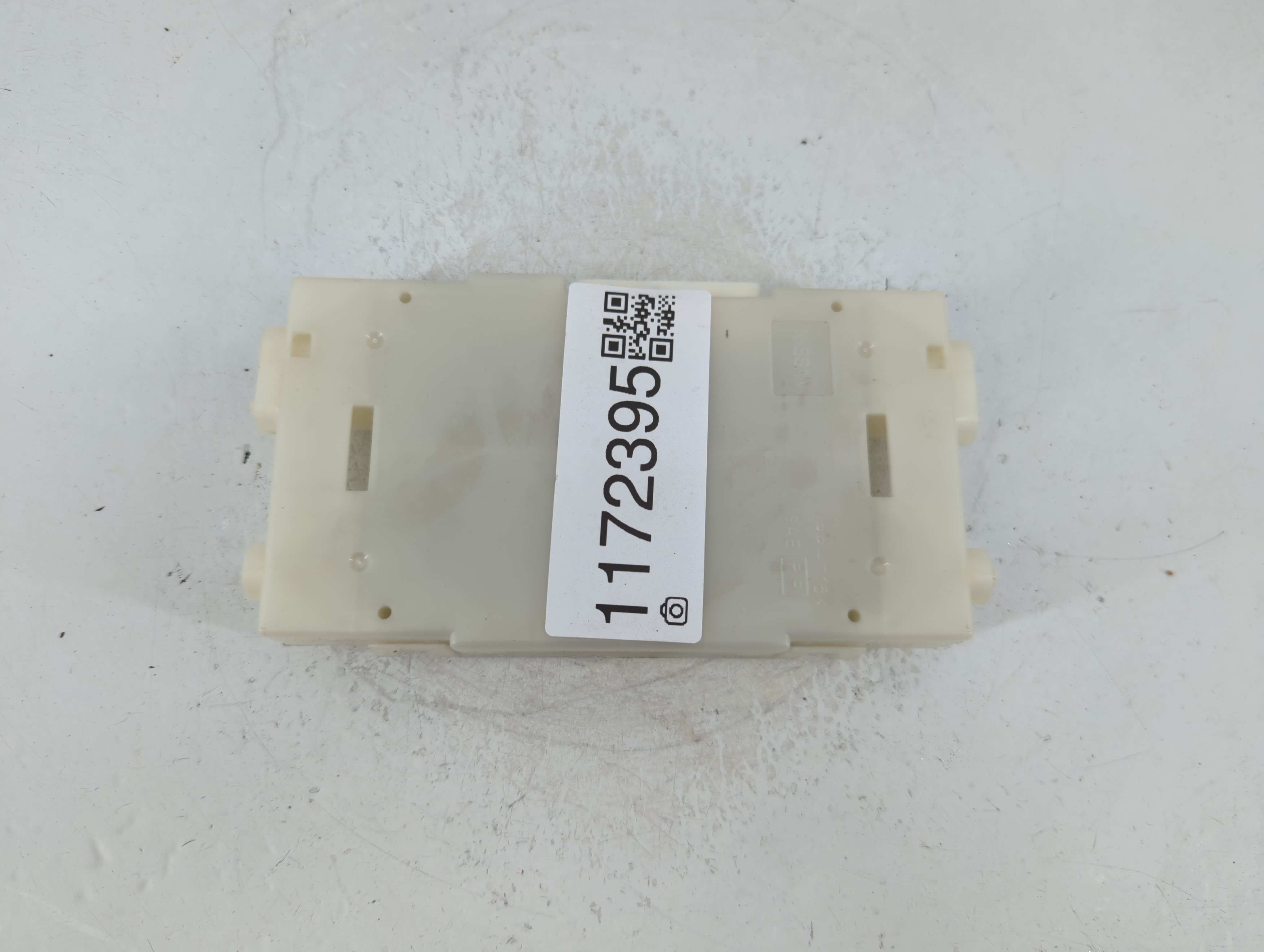 2016-2016 Nissan Altima Am Fm Cd Player Radio Receiver 1172395 - Oemusedautoparts1.com