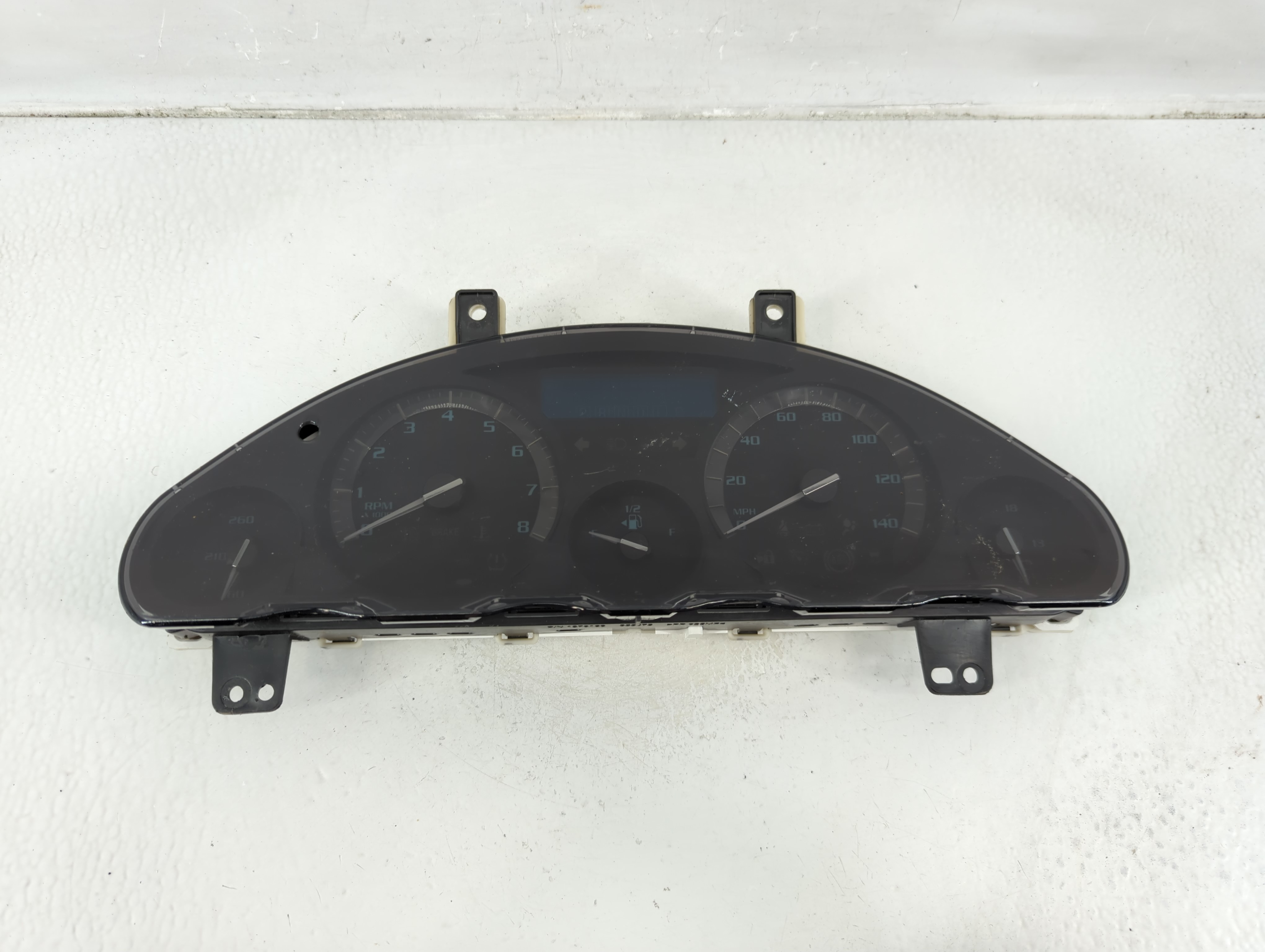 2008-2012 Buick Enclave Speedometer Instrument Cluster Gauges 1370166 1172406 - Oemusedautoparts1.com