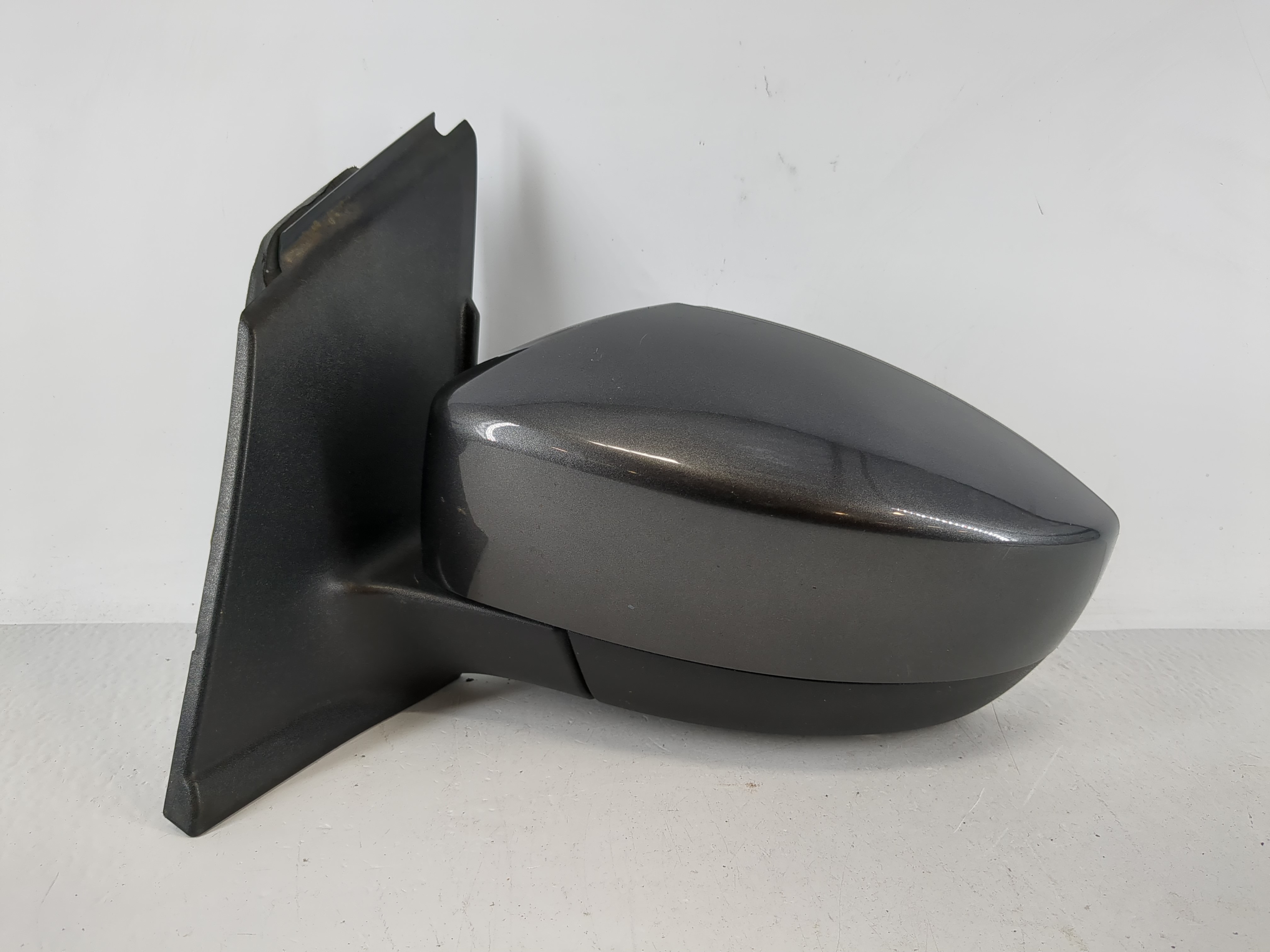 Picture of 2017-2019 Ford Escape Driver Left Side View Power Door Mirror Dark Gray 1172411