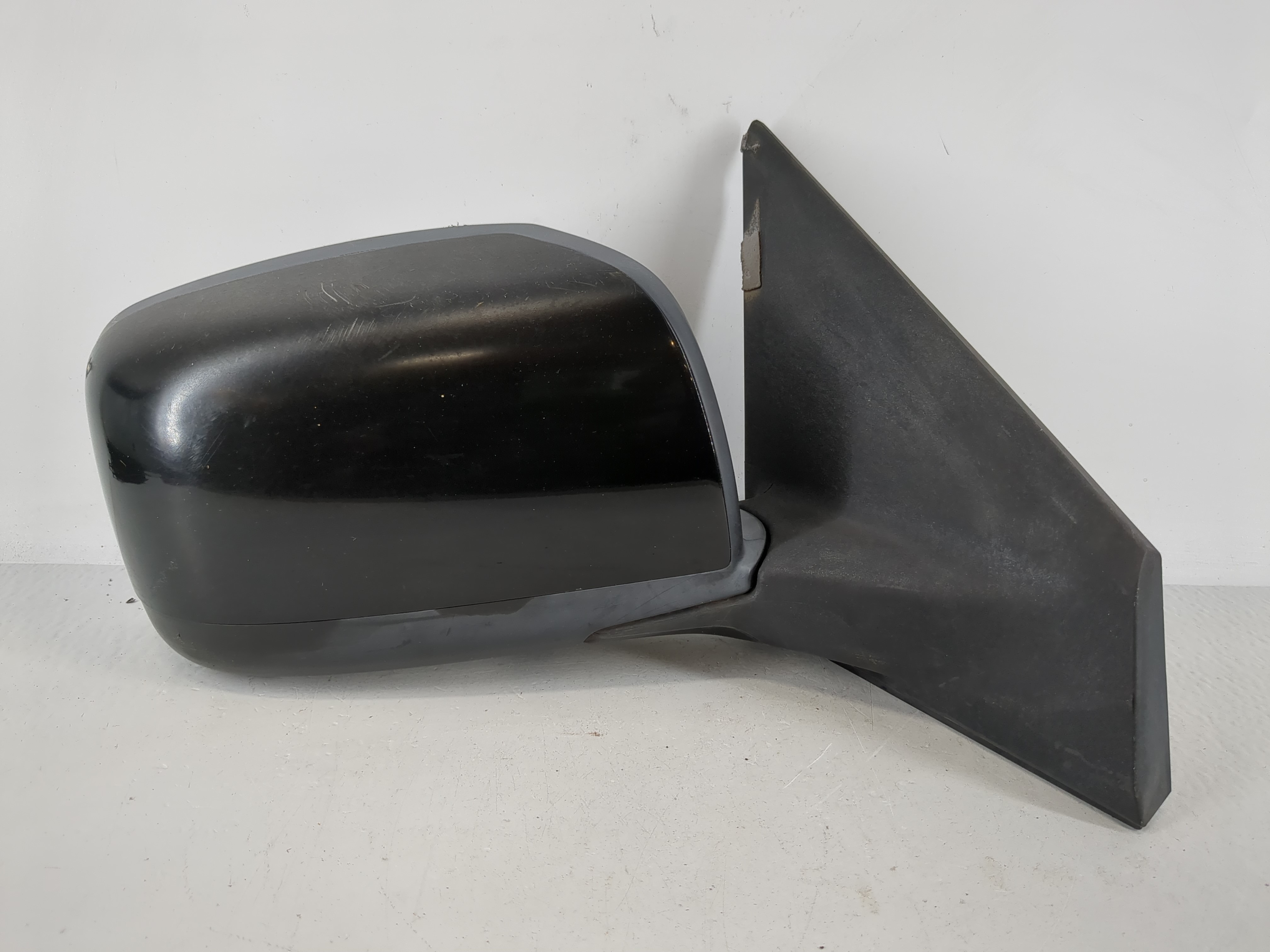Picture of 2008-2015 Nissan Rogue Passenger Right Side View Power Door Mirror Black 1172437
