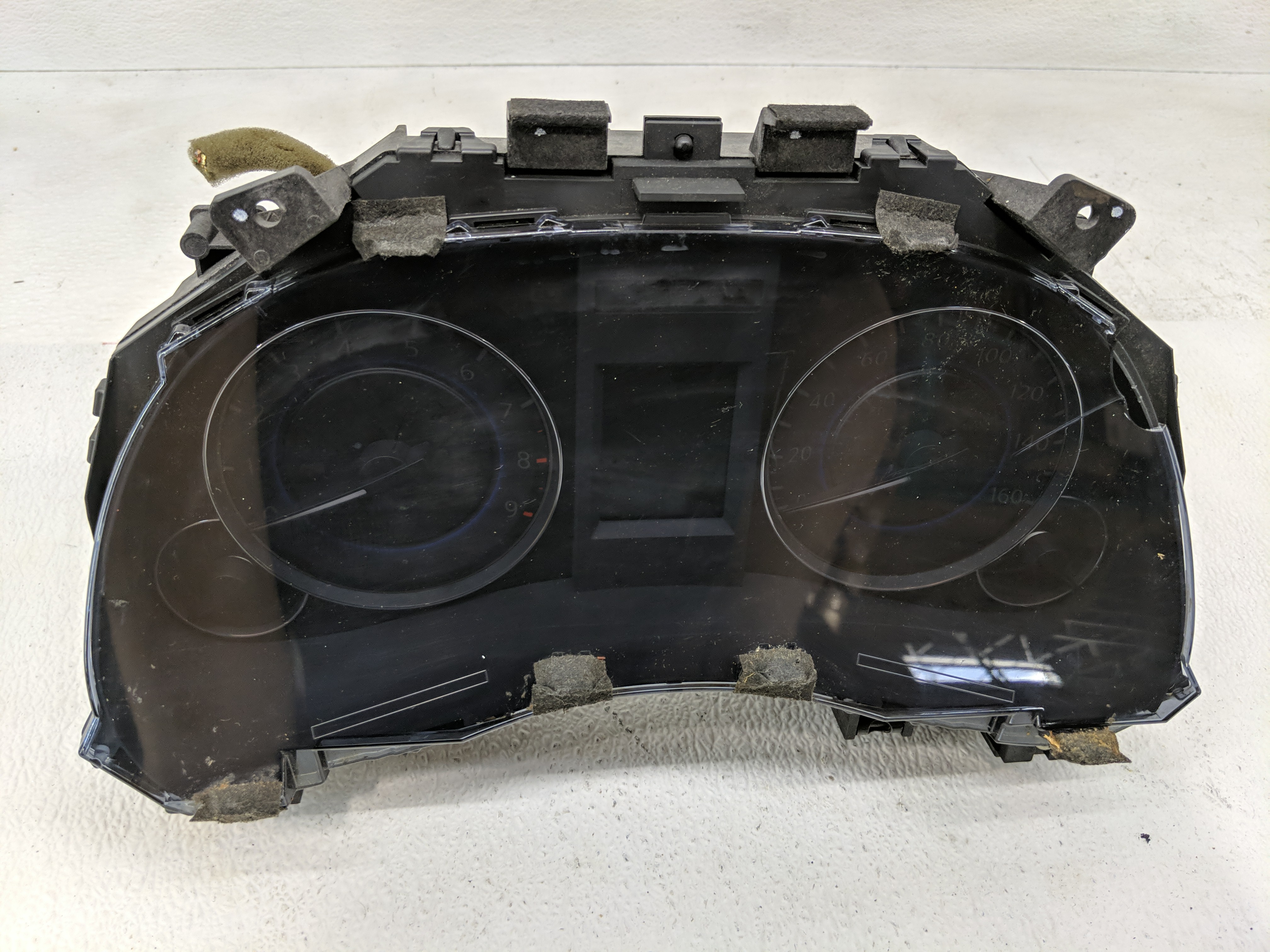 2011-2013 Infiniti G37 Speedometer Instrument Cluster Gauges 1112070115 1172460 - Oemusedautoparts1.com