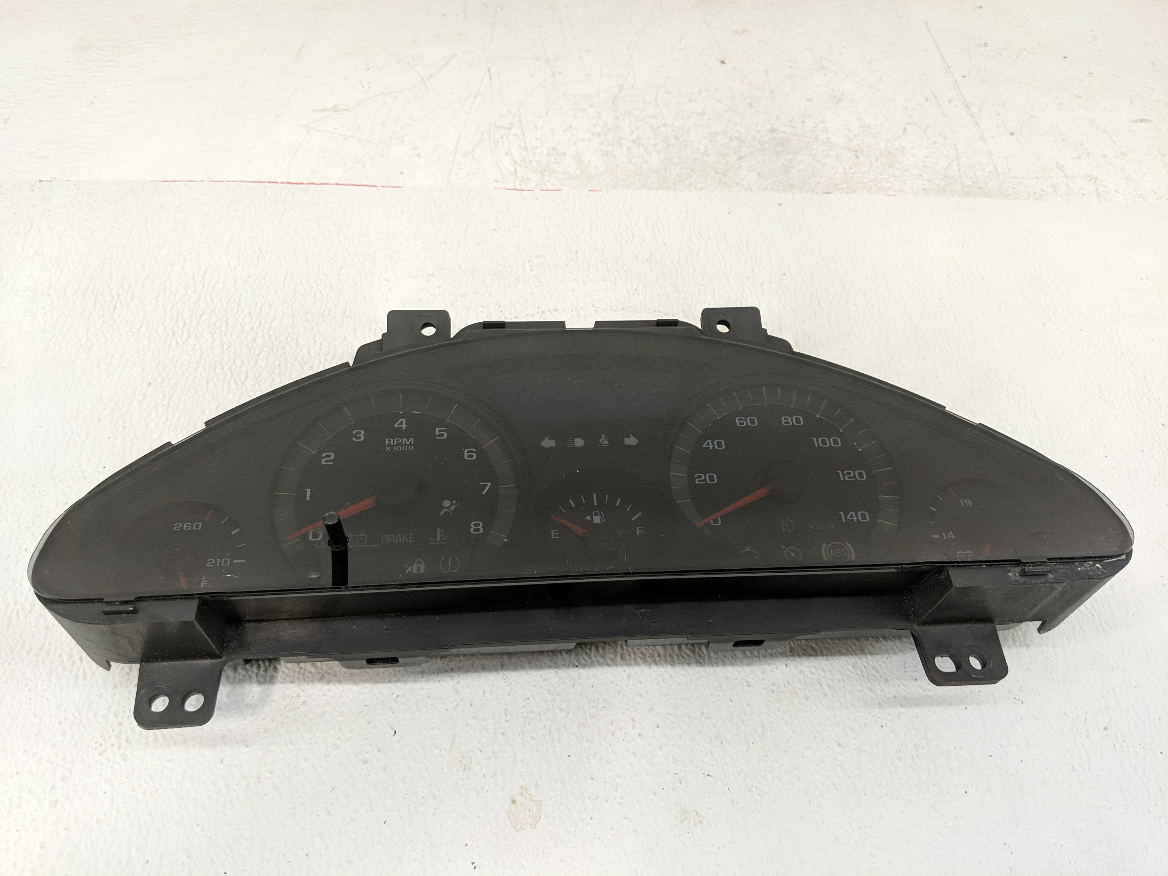 Picture of 2010 Chevrolet Traverse Speedometer Instrument Cluster Gauges 20865615 1172461