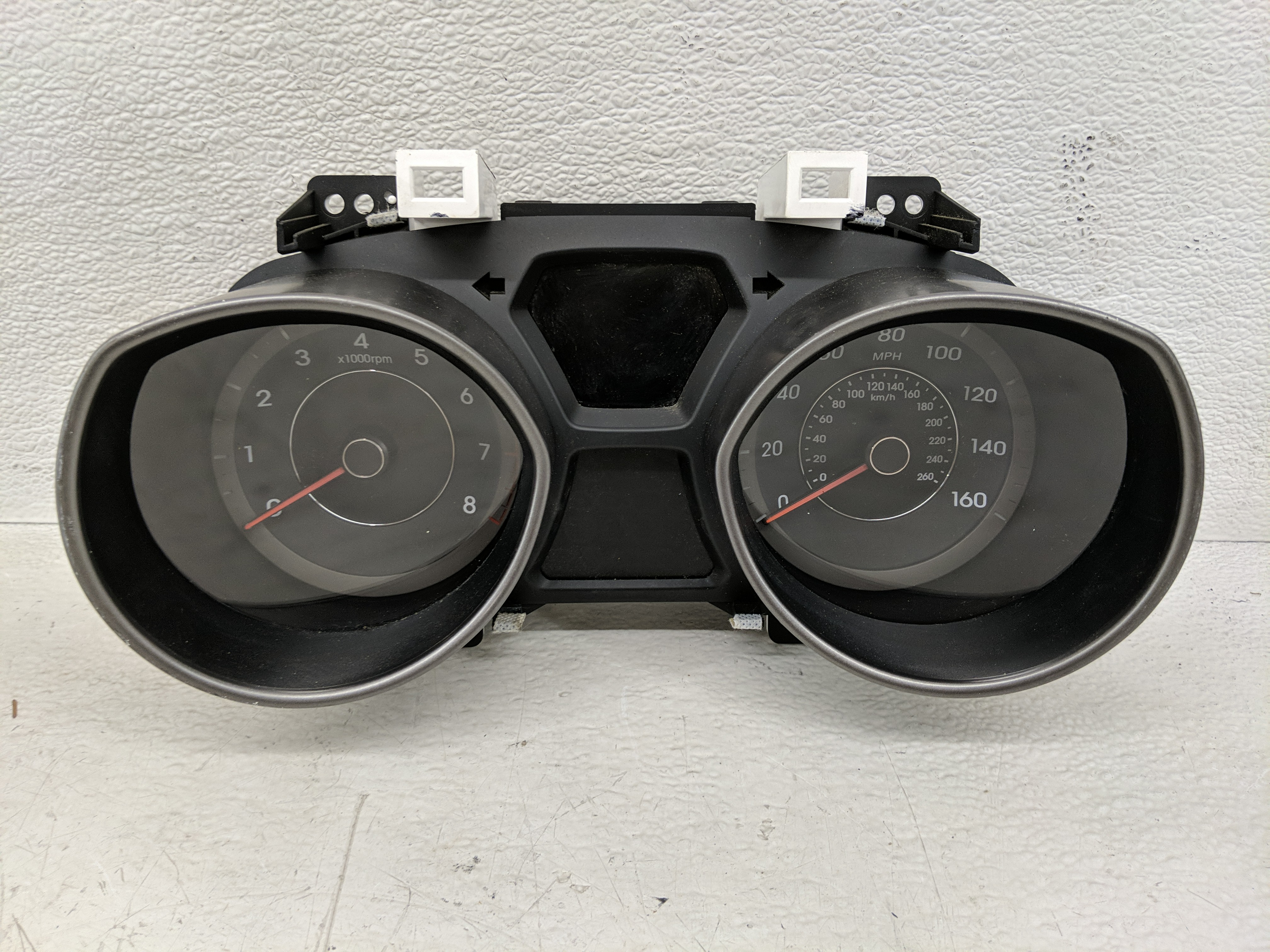 2013-2013 Hyundai Elantra Speedometer Instrument Cluster Gauges 1172463 - Oemusedautoparts1.com