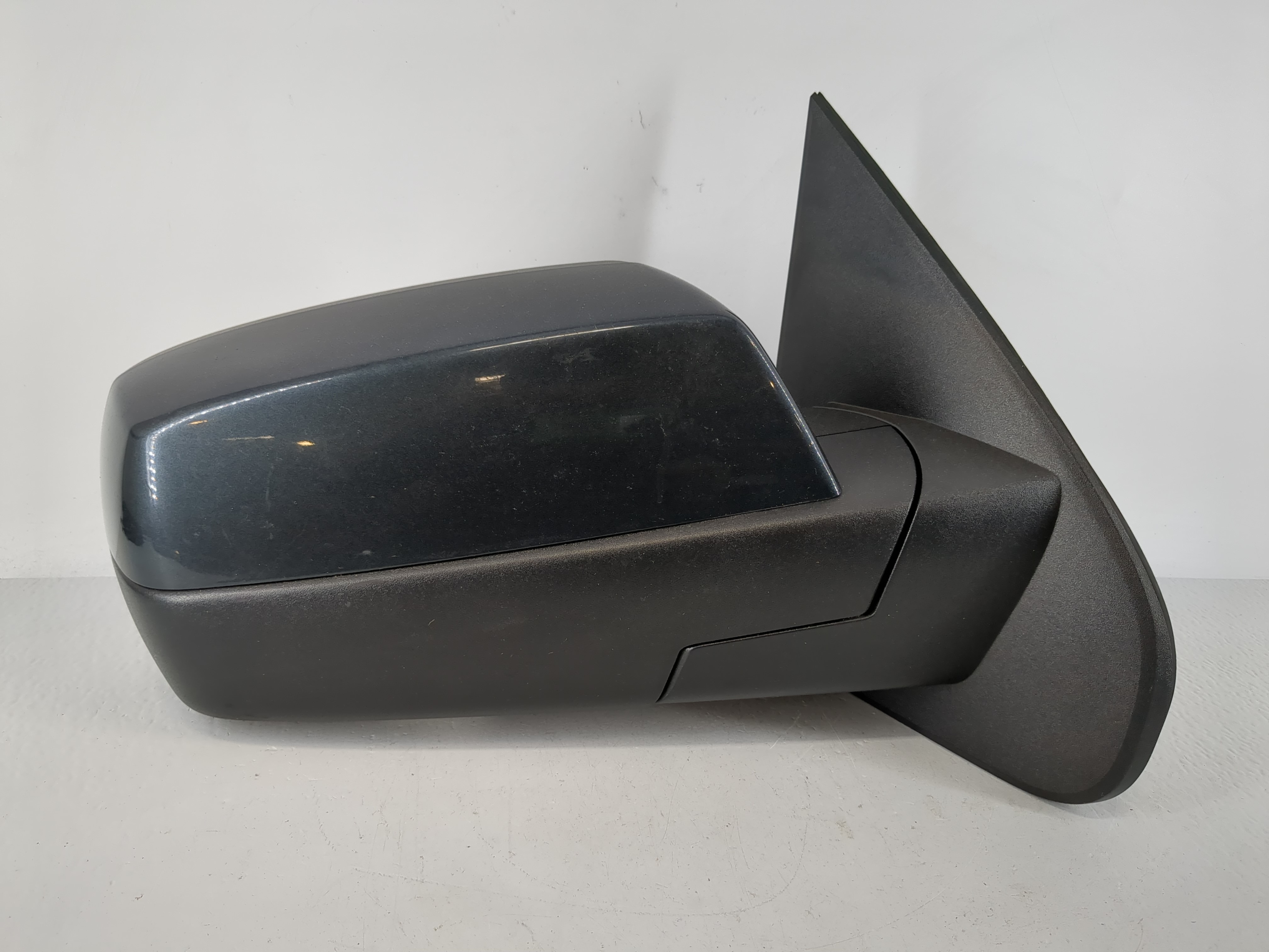 Picture of 2014 Chevrolet Silverado 1500 Passenger Right Side View Power Door Mirror 1172476