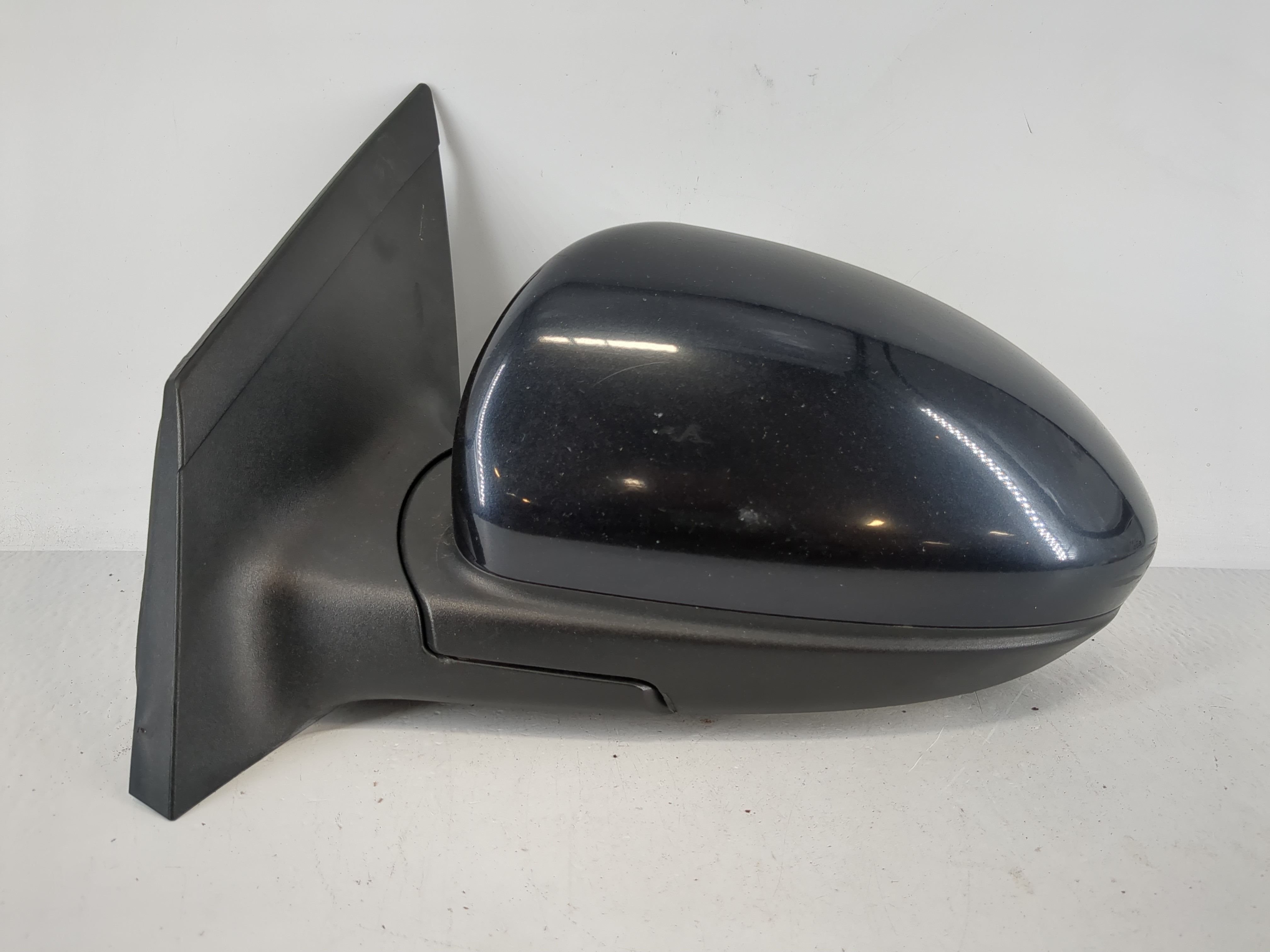 Picture of 2011-2016 Chevrolet Cruze Driver Left Side View Power Door Mirror Blue 1172481