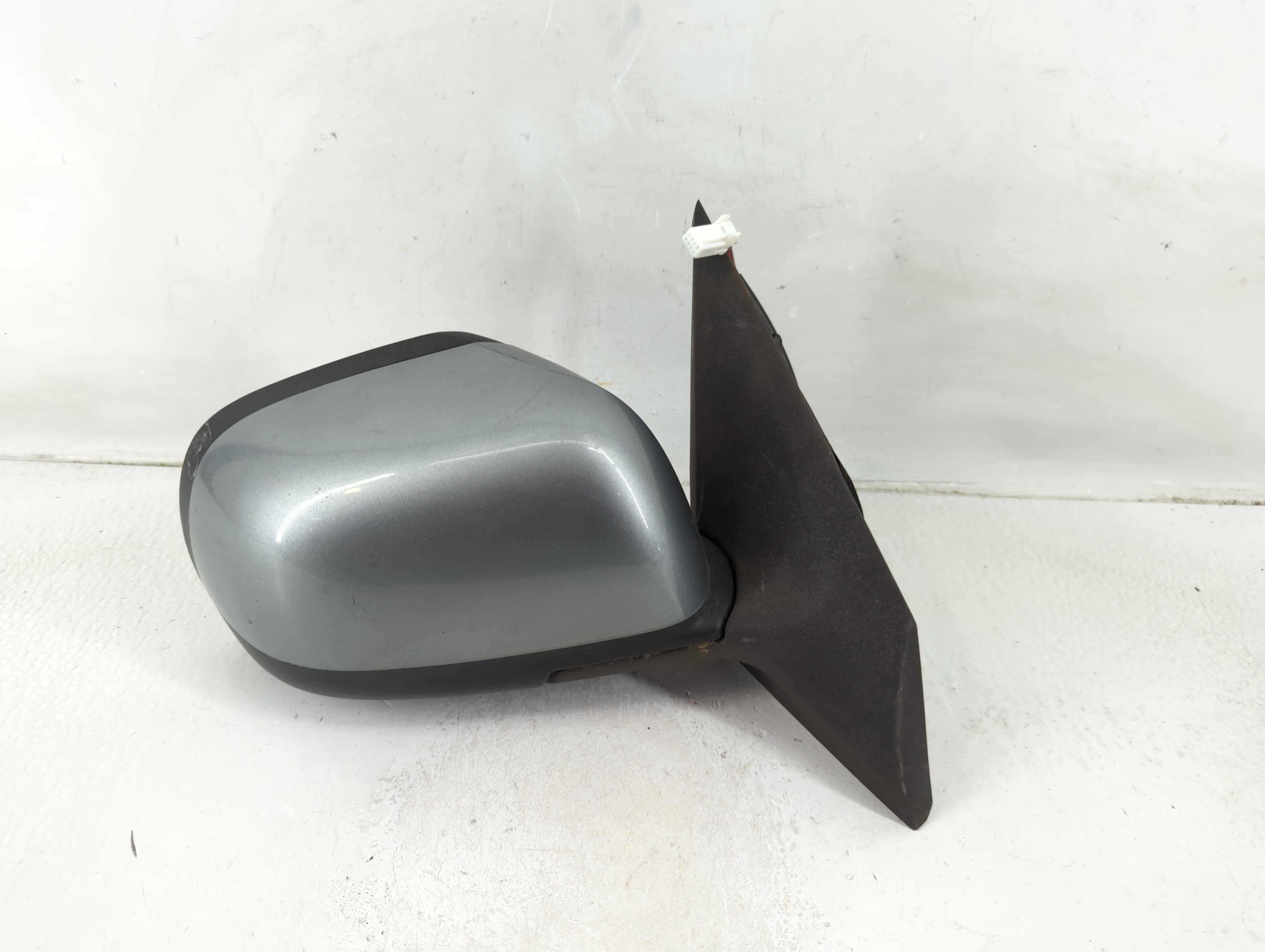 Picture of 2012-2014 Nissan Versa Passenger Right Side View Power Door Mirror Grey 1172522