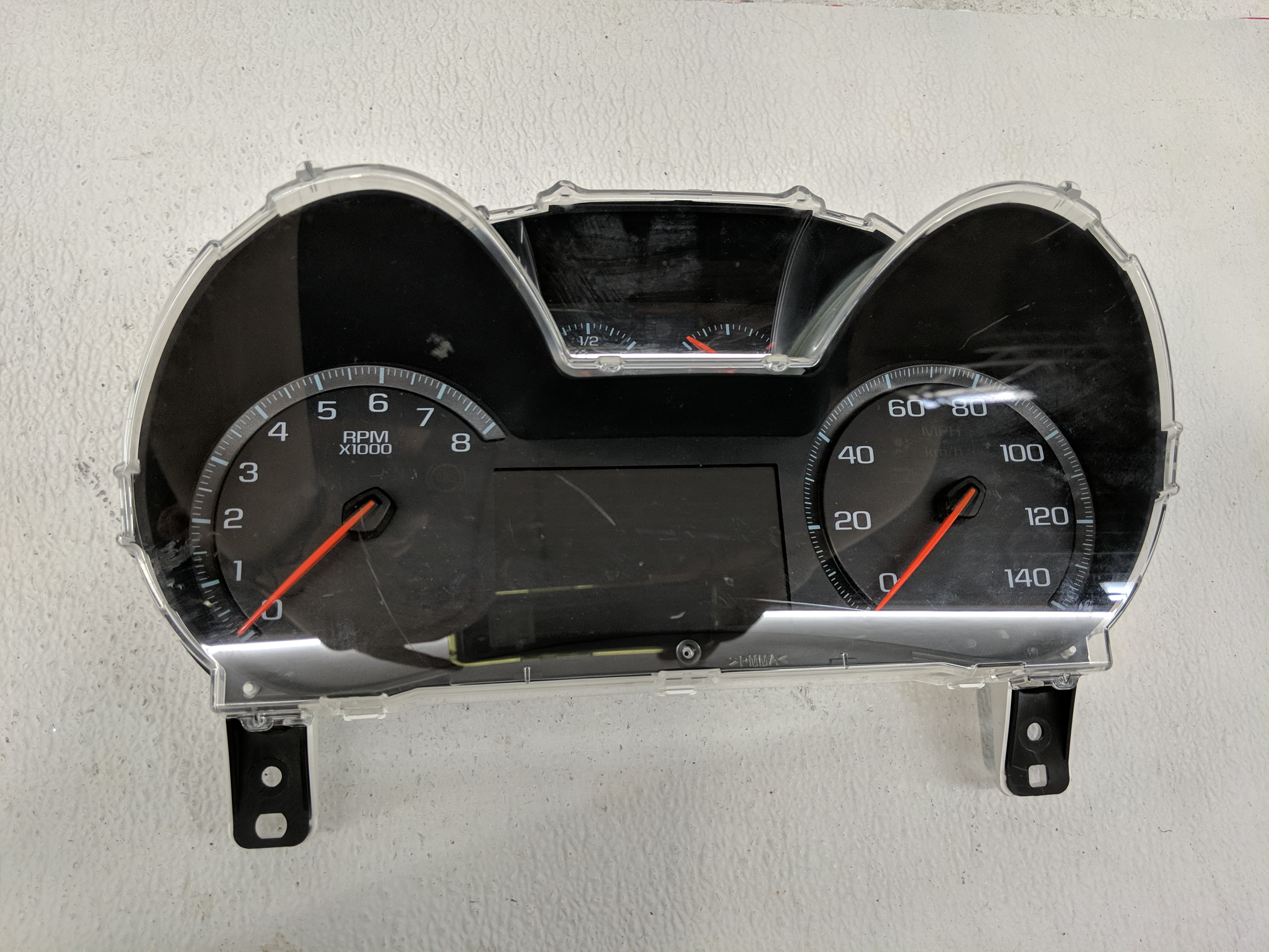2014-2014 Chevrolet Impala Speedometer Instrument Cluster Gauges 1172527 - Oemusedautoparts1.com