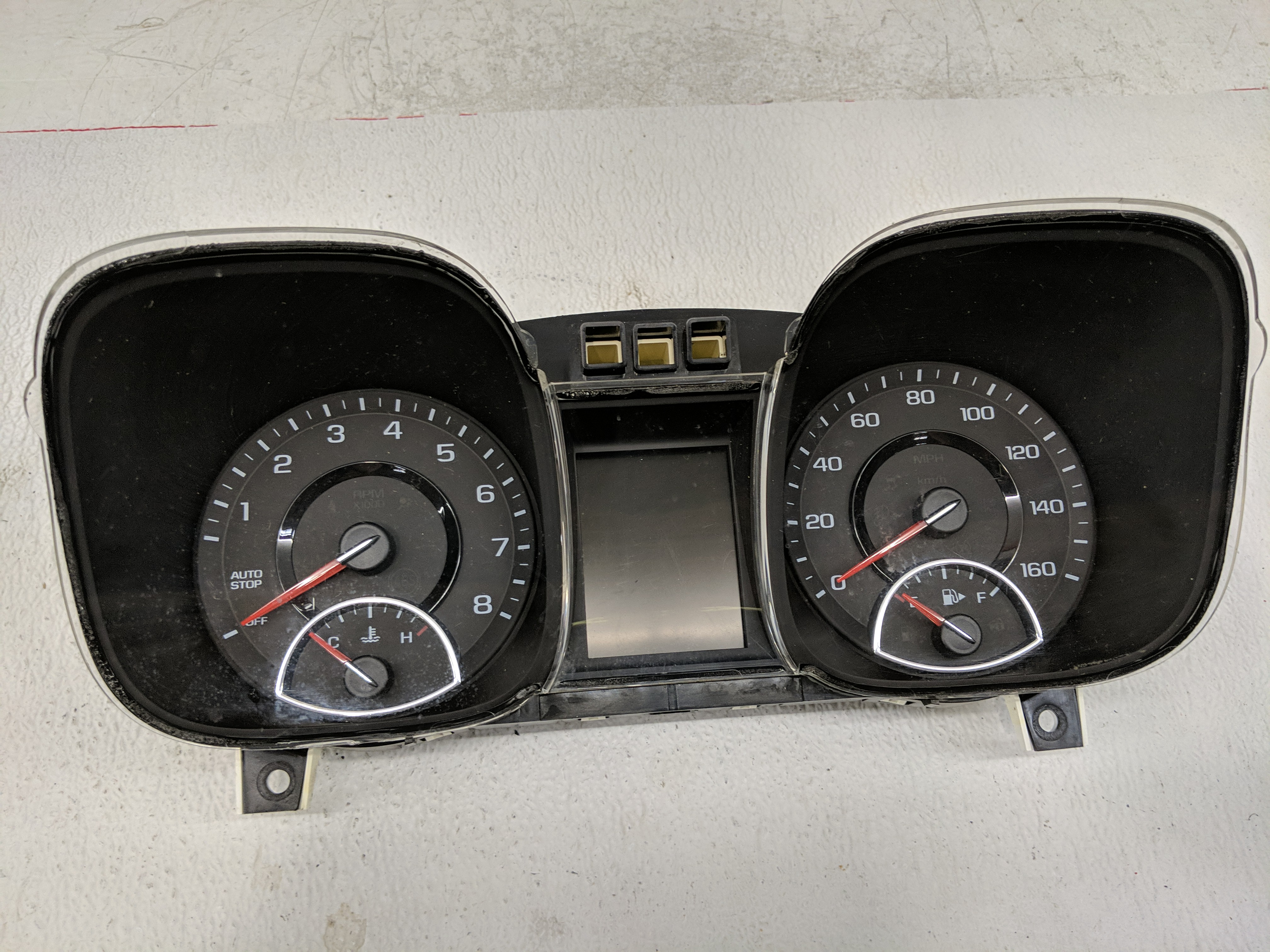 2014-2016 Chevrolet Malibu Speedometer Instrument Cluster Gauges 1172537 - Oemusedautoparts1.com