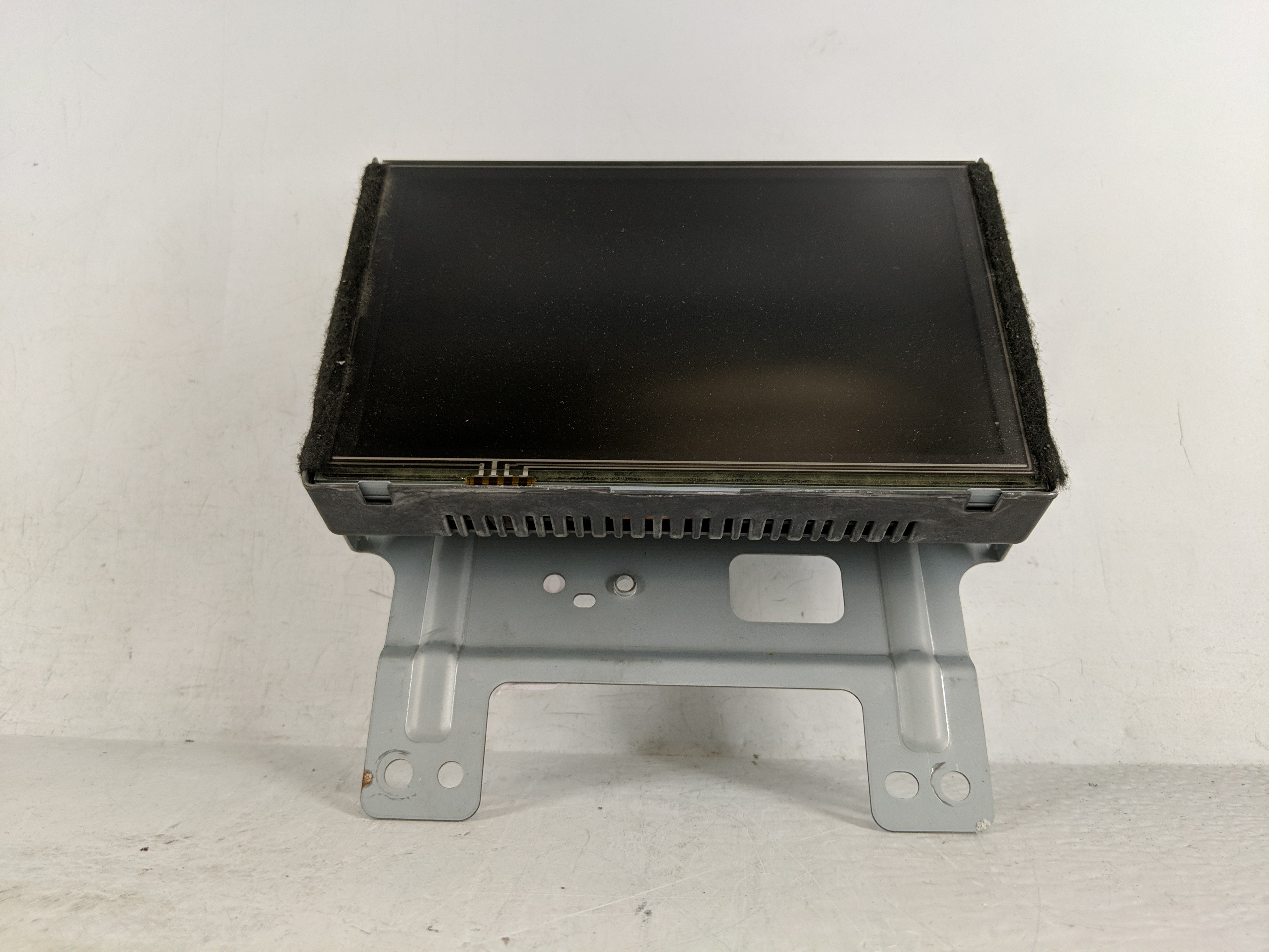 2010-2013 Infiniti G37 Information Display Screen 1172548 - Oemusedautoparts1.com