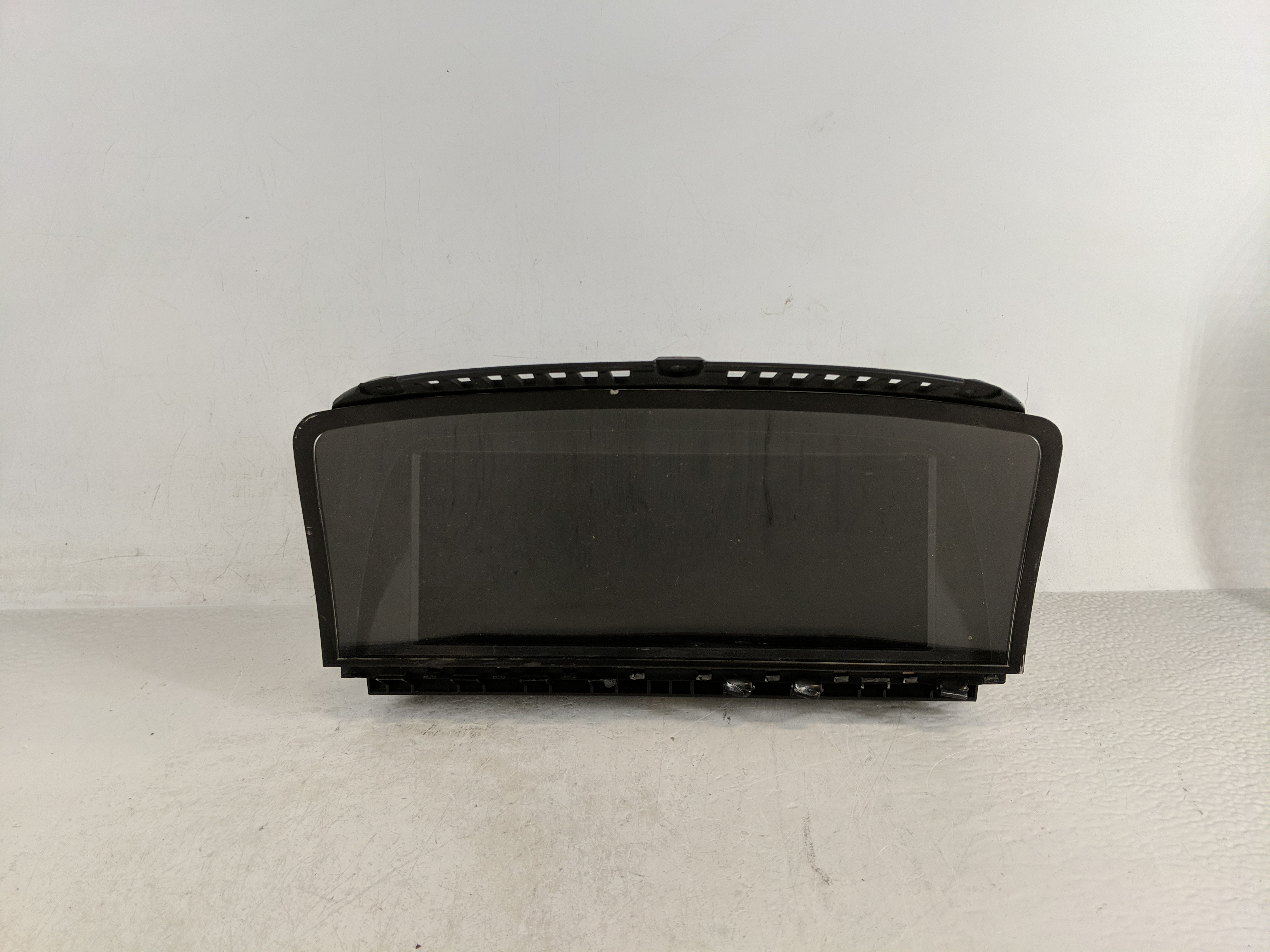 Bmw 750li Information Display Screen 1172562 - Oemusedautoparts1.com