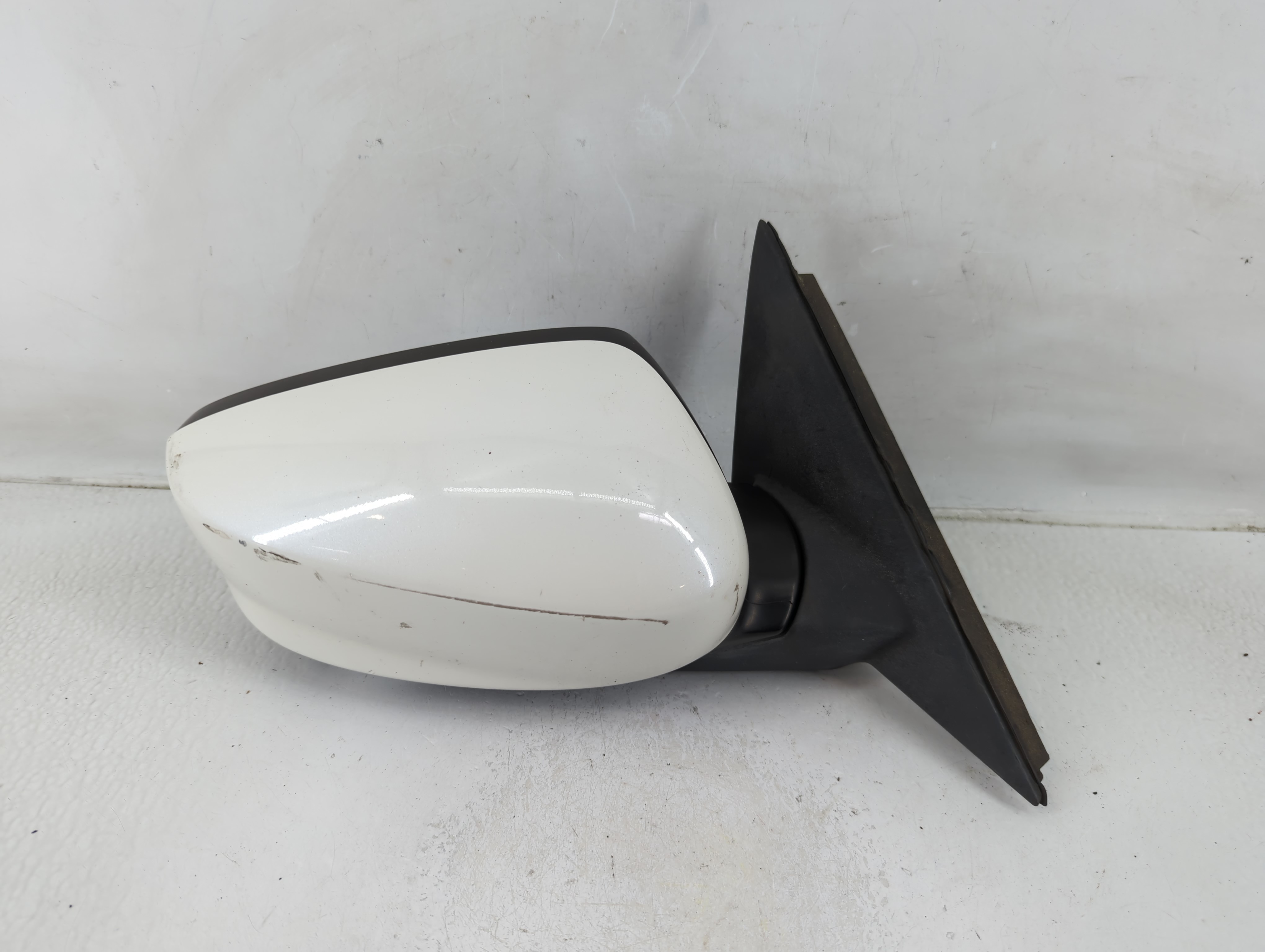Picture of 2008-2012 Honda Accord Passenger Right Side View Power Door Mirror White 1172573