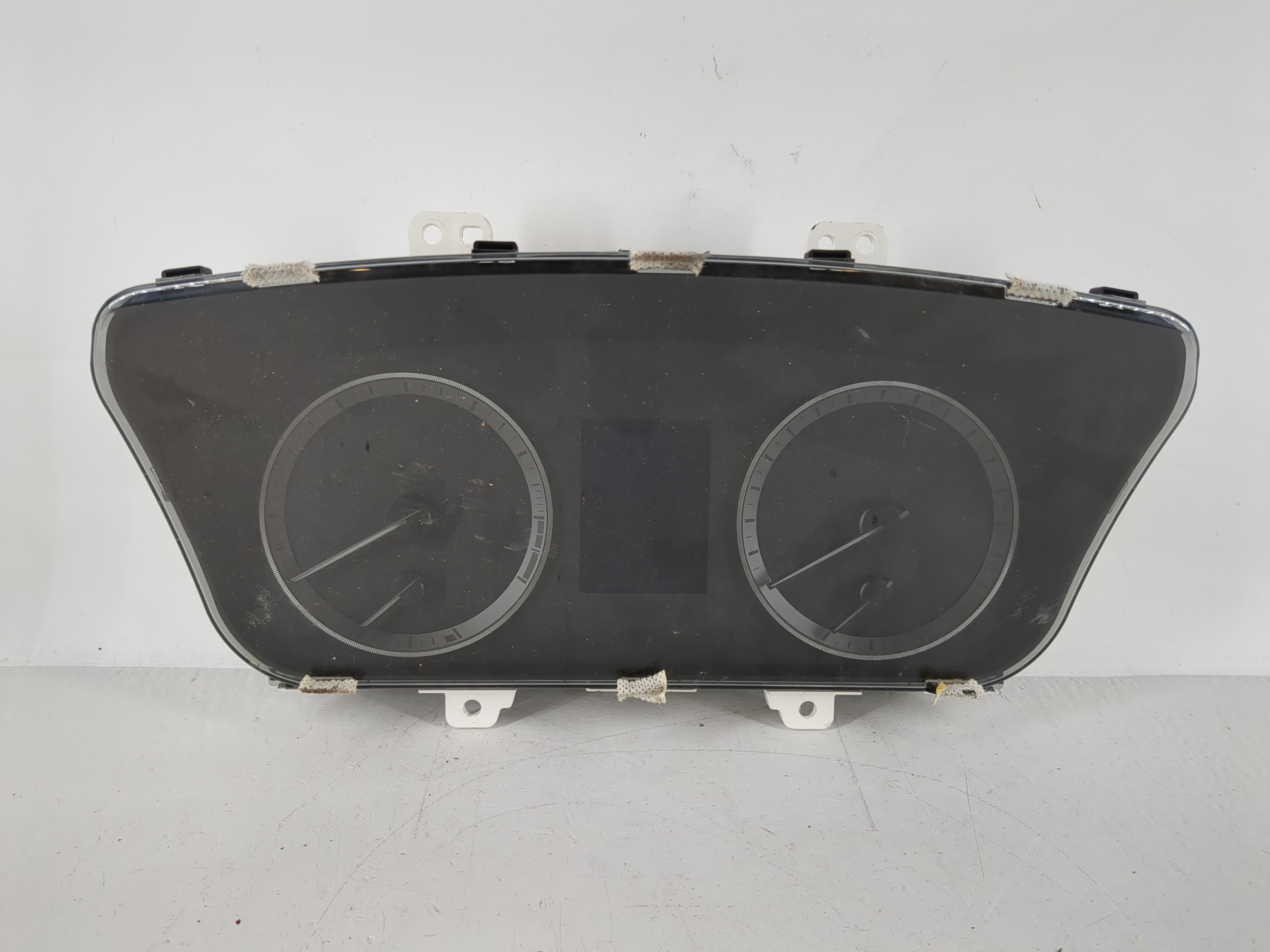 2015-2015 Hyundai Sonata Speedometer Instrument Cluster Gauges 1172587 - Oemusedautoparts1.com