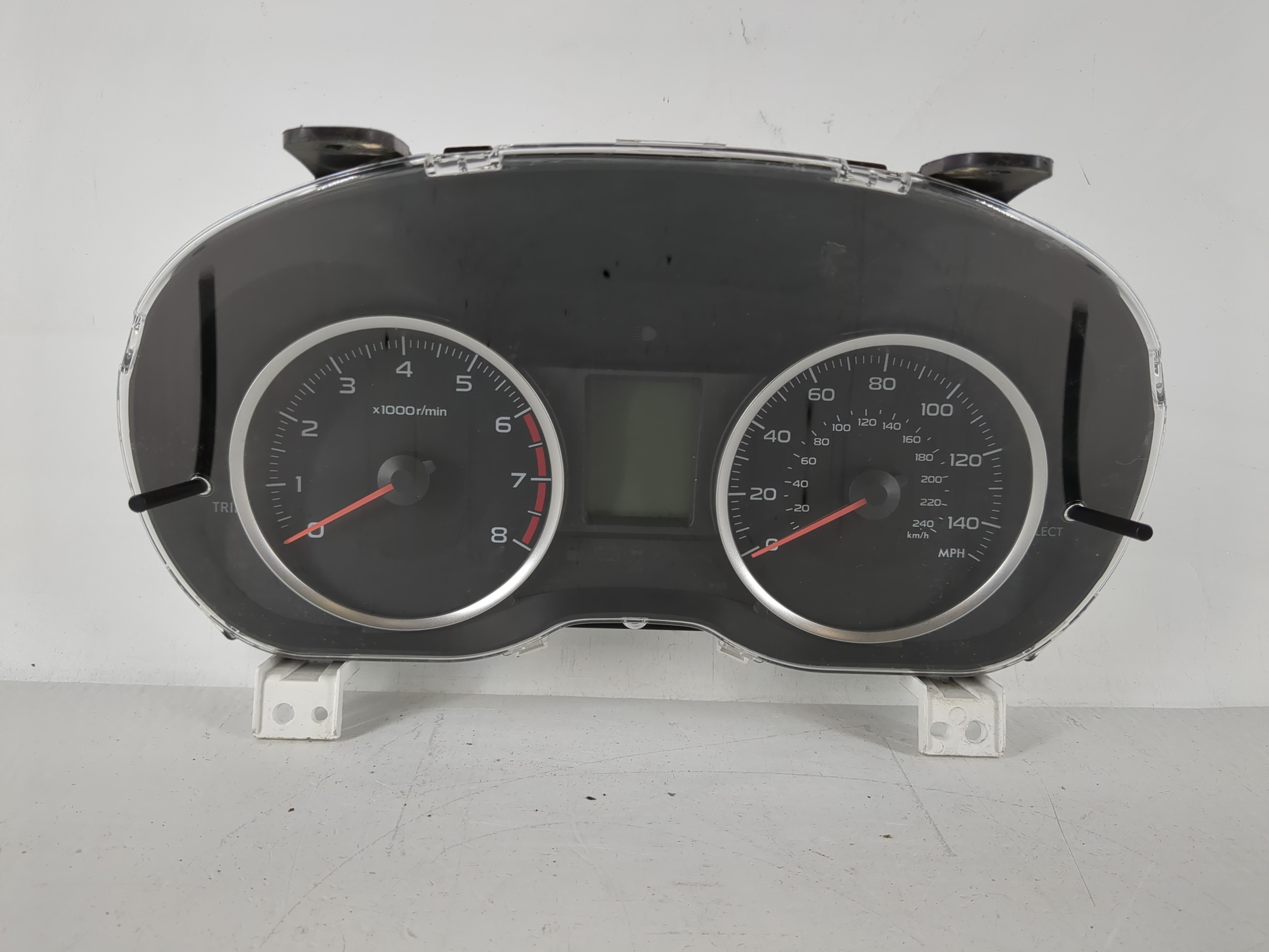 2016-2016 Subaru Forester Speedometer Instrument Cluster Gauges 0430204 1172593 - Oemusedautoparts1.com
