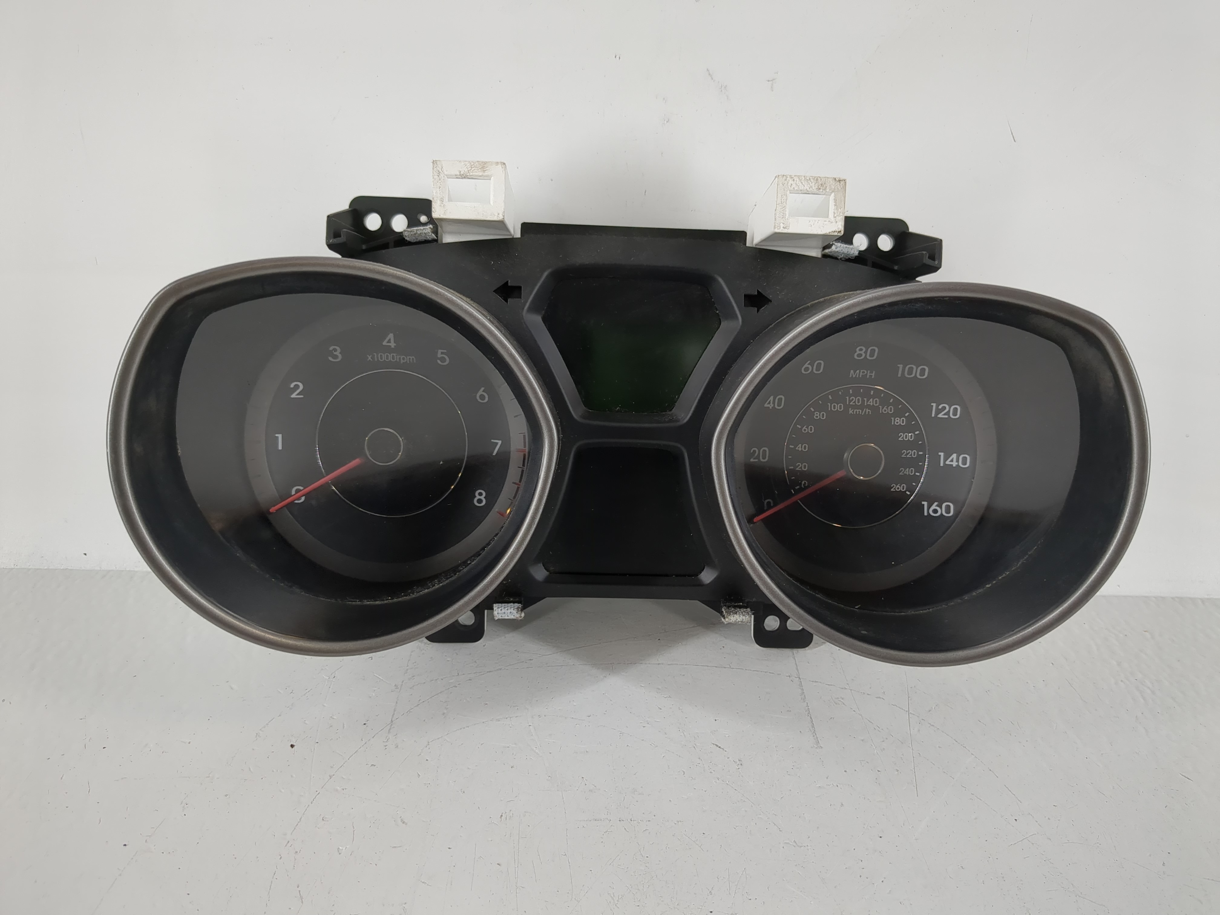 2014-2016 Hyundai Elantra Speedometer Instrument Cluster Gauges 1172596 - Oemusedautoparts1.com