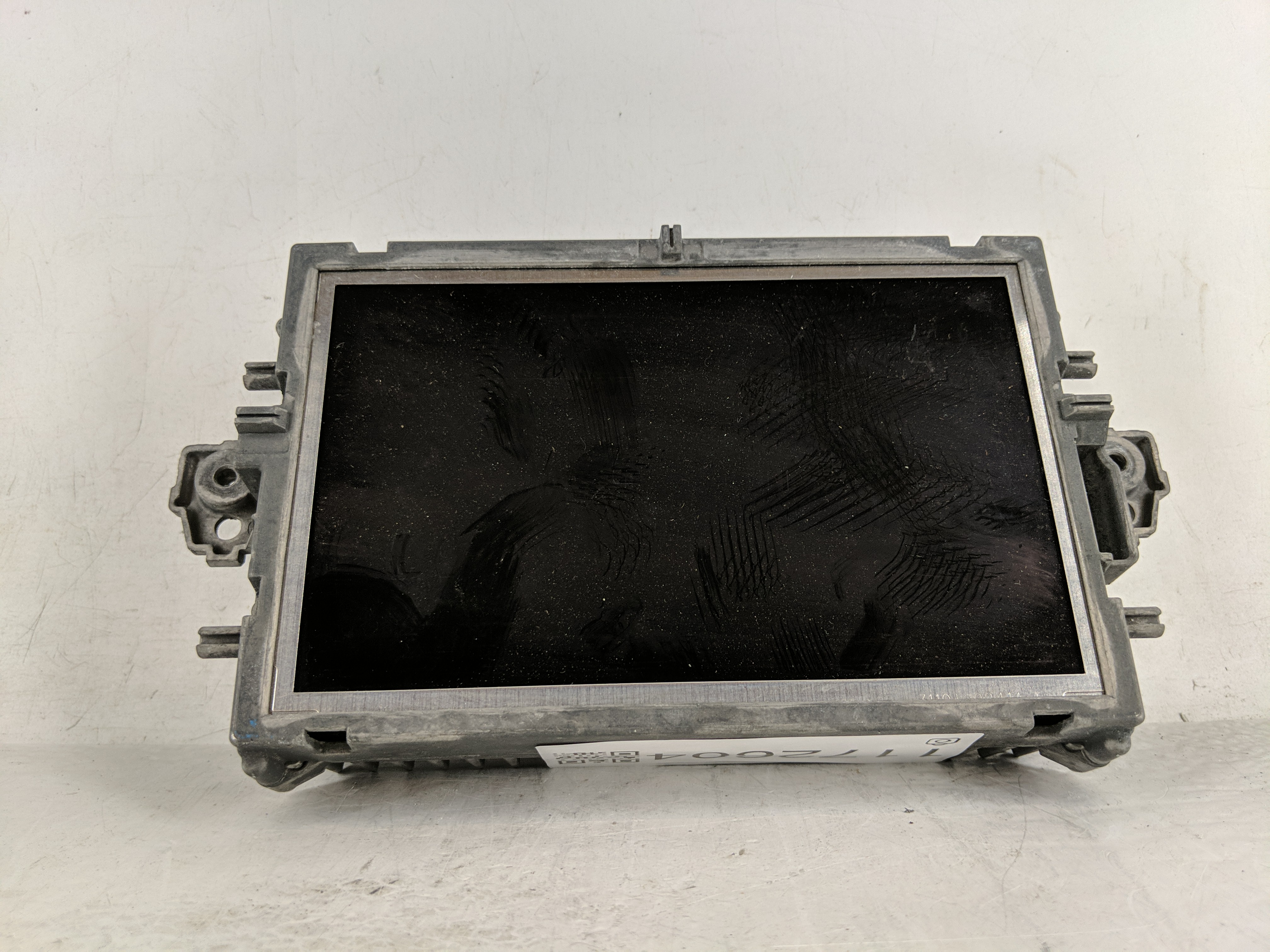 2013-2015 Mercedes-benz Glk350 Information Display Screen 1172604 - Oemusedautoparts1.com