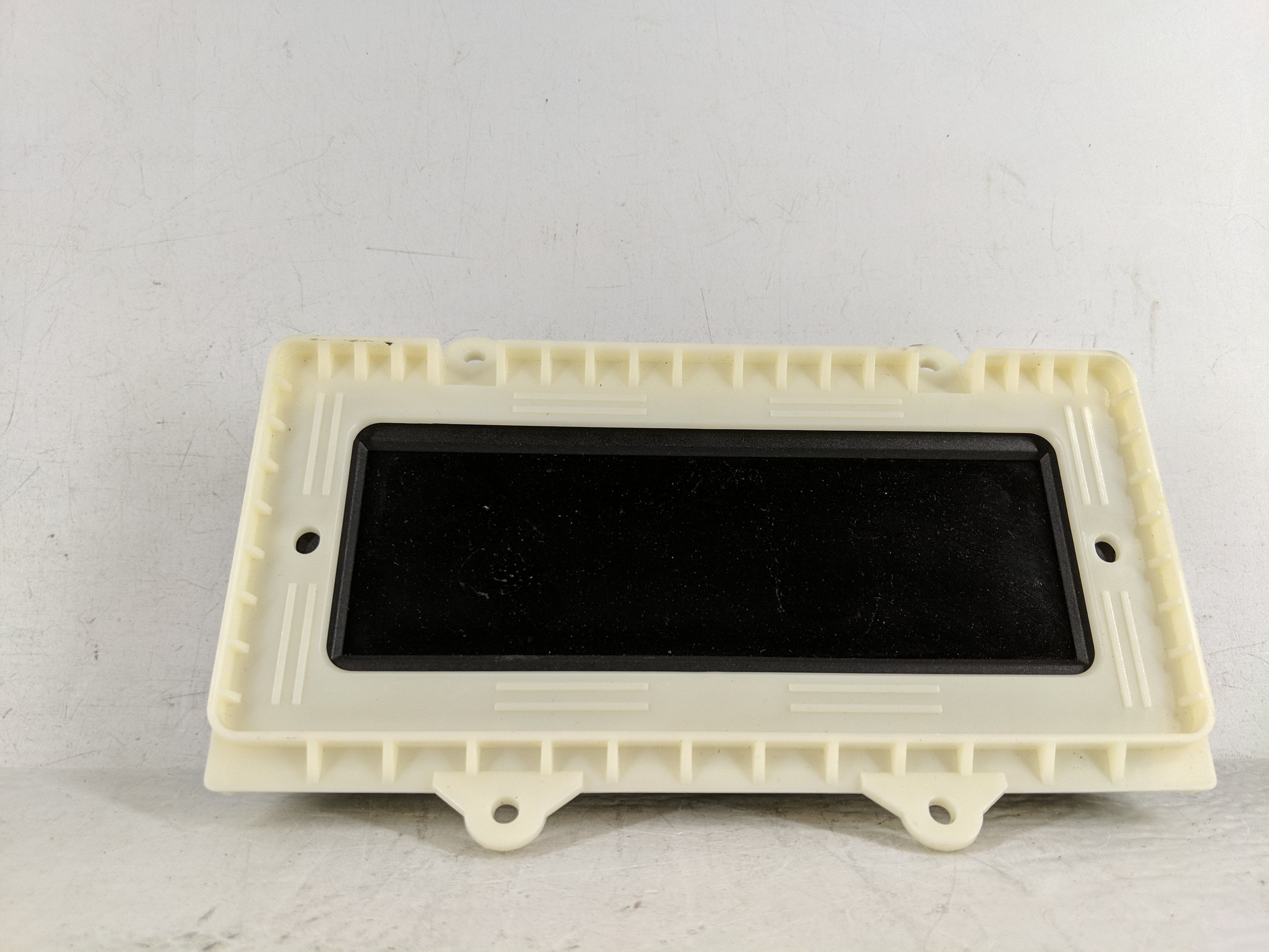 2010-2012 Buick Lacrosse Information Display Screen 1172627 - Oemusedautoparts1.com