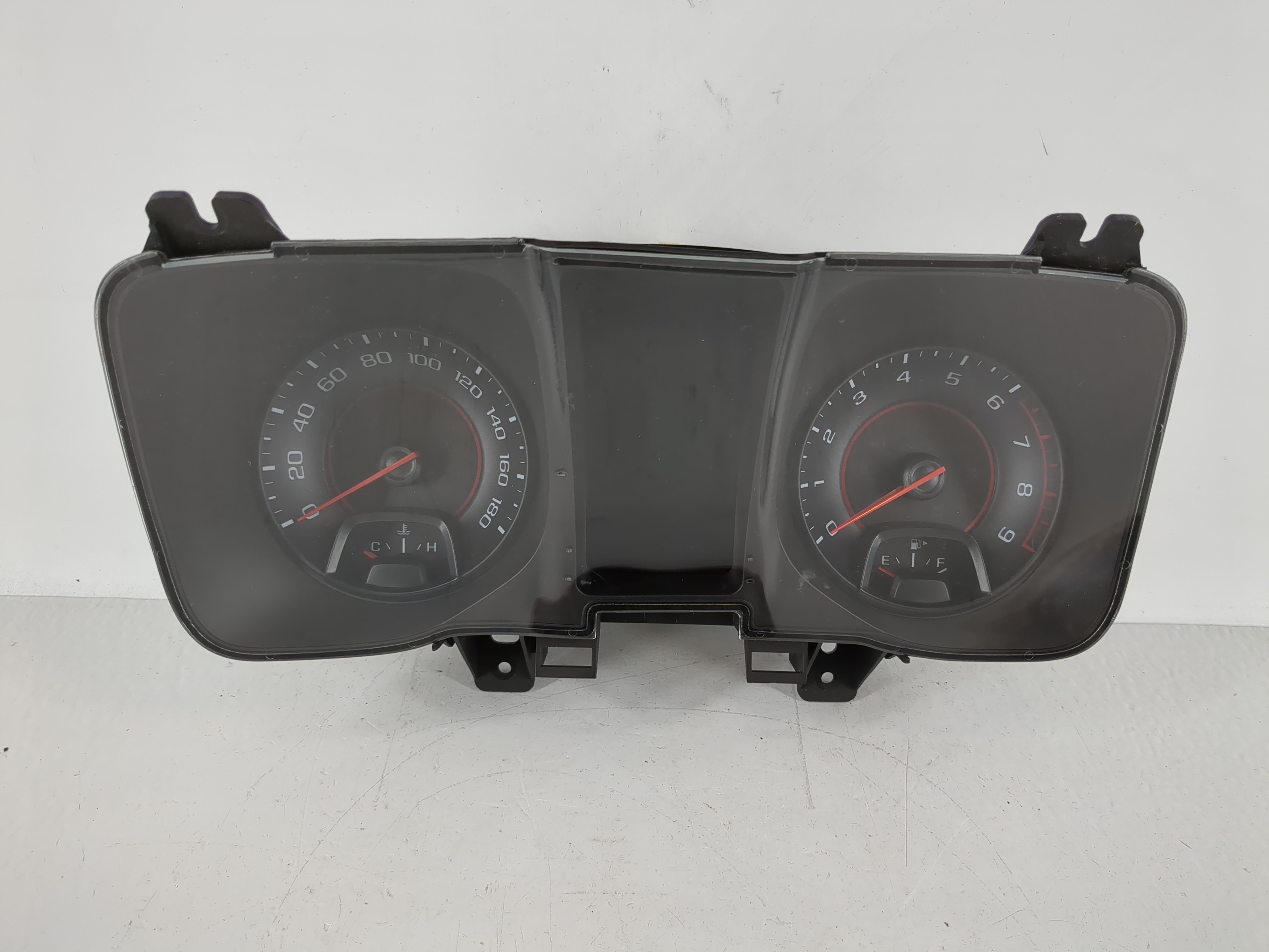 2012-2012 Chevrolet Camaro Speedometer Instrument Cluster Gauges 1172813 - Oemusedautoparts1.com