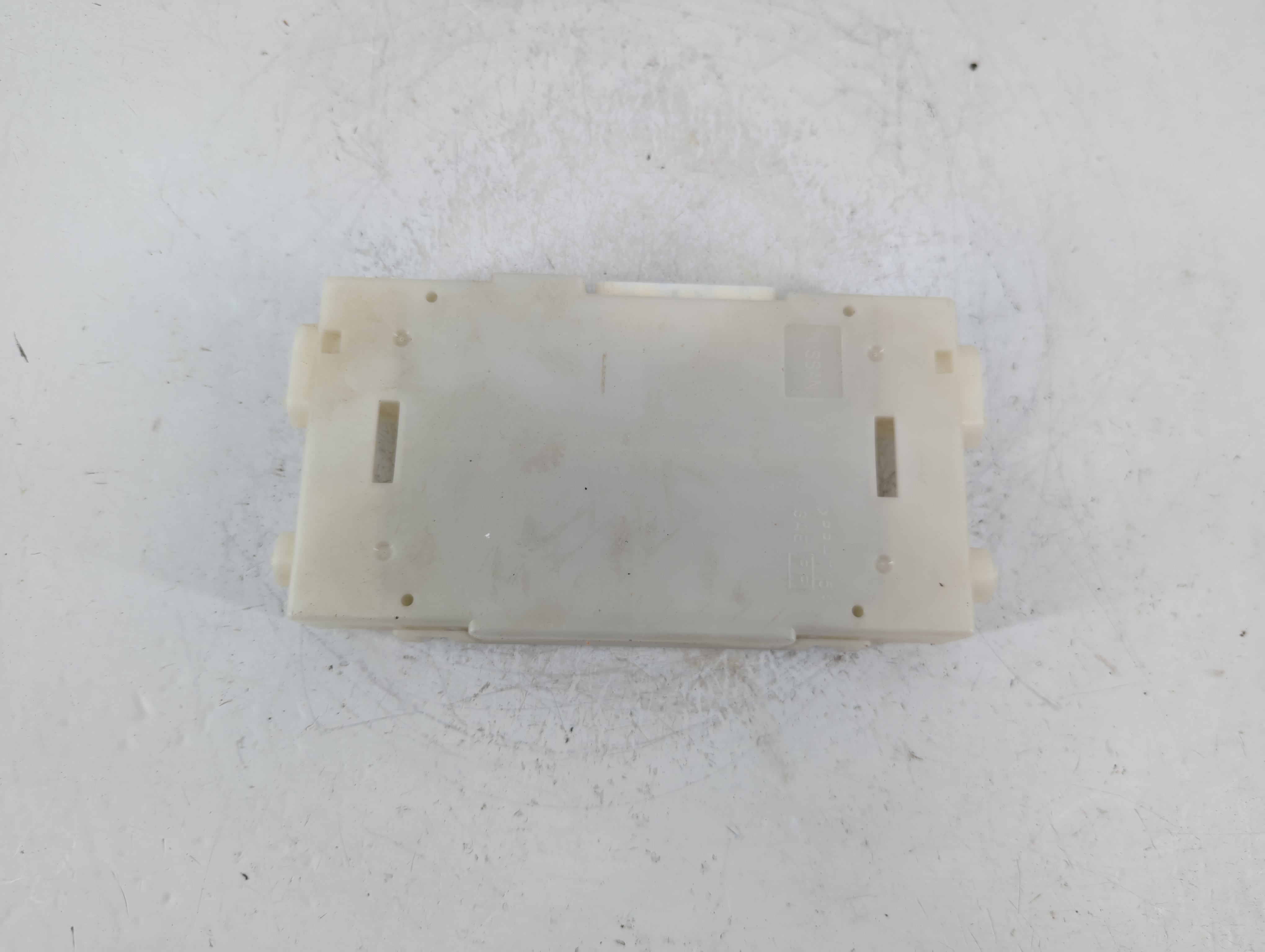 2014-2016 Infiniti Qx60 Am Fm Cd Player Radio Receiver 1172829 - Oemusedautoparts1.com