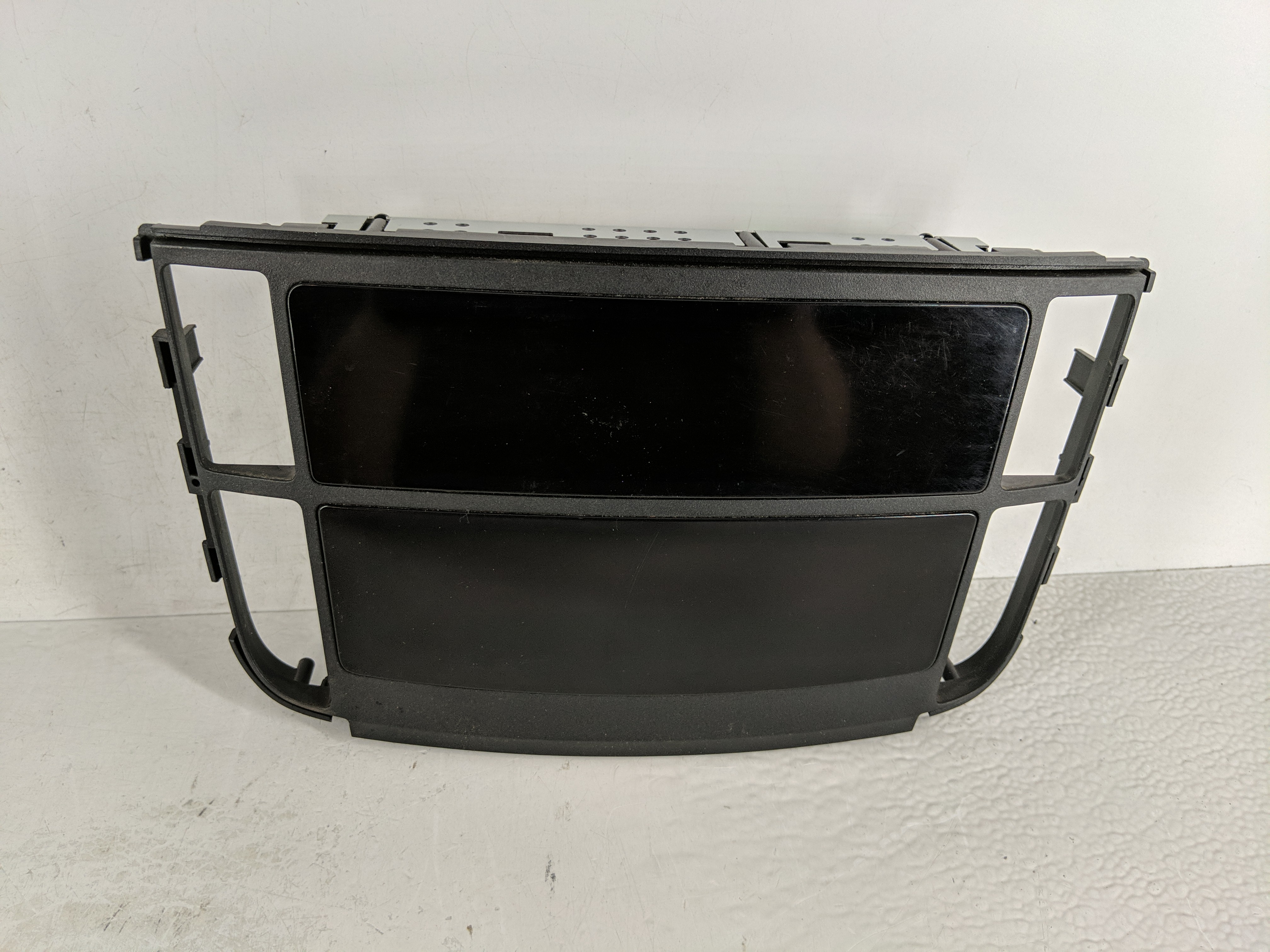 Acura Tl Am Fm Cd Player Radio Receiver 1172889 - Oemusedautoparts1.com