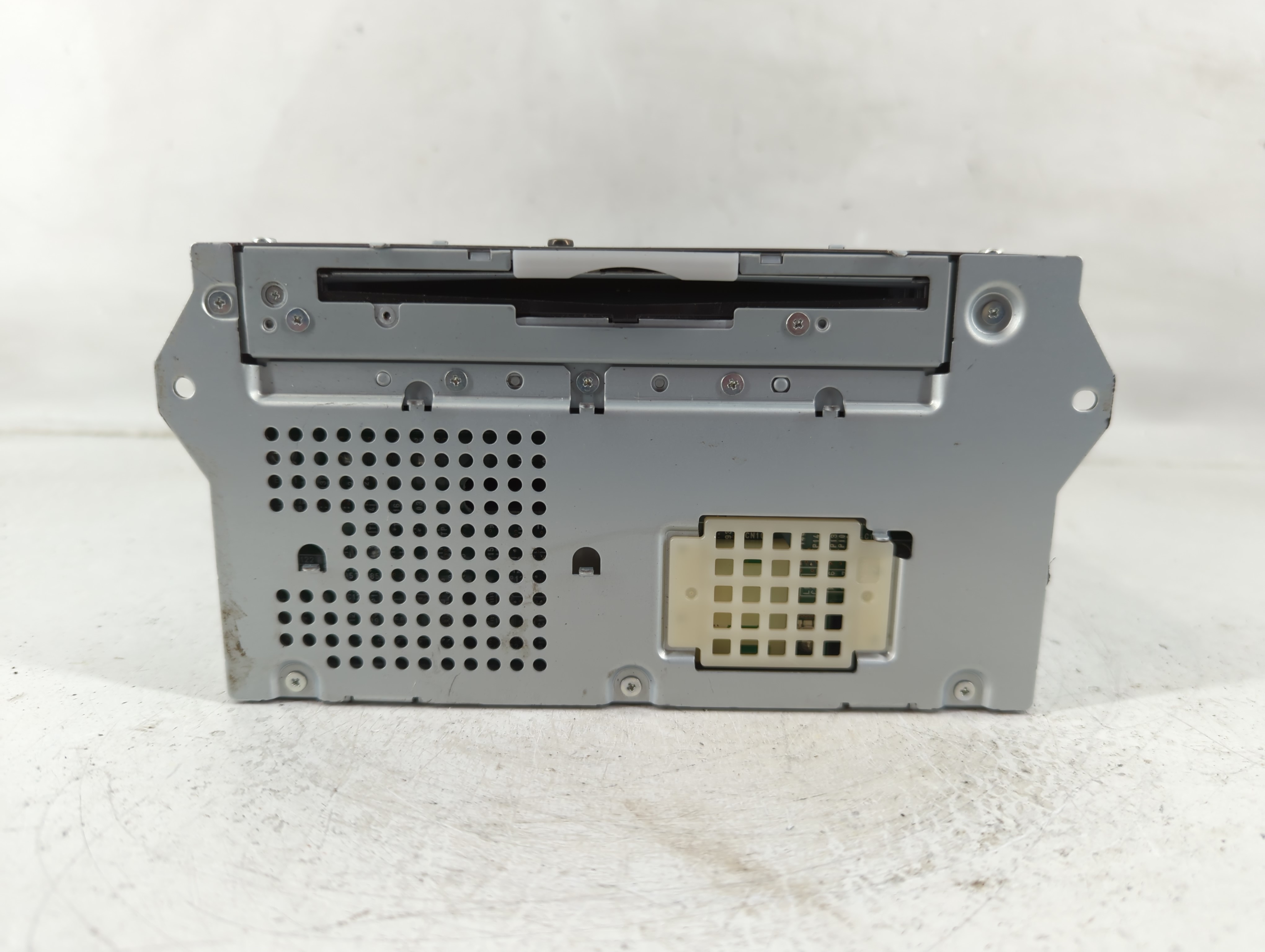 2015-2015 Infiniti Q40 Am Fm Cd Player Radio Receiver 1172899 - Oemusedautoparts1.com