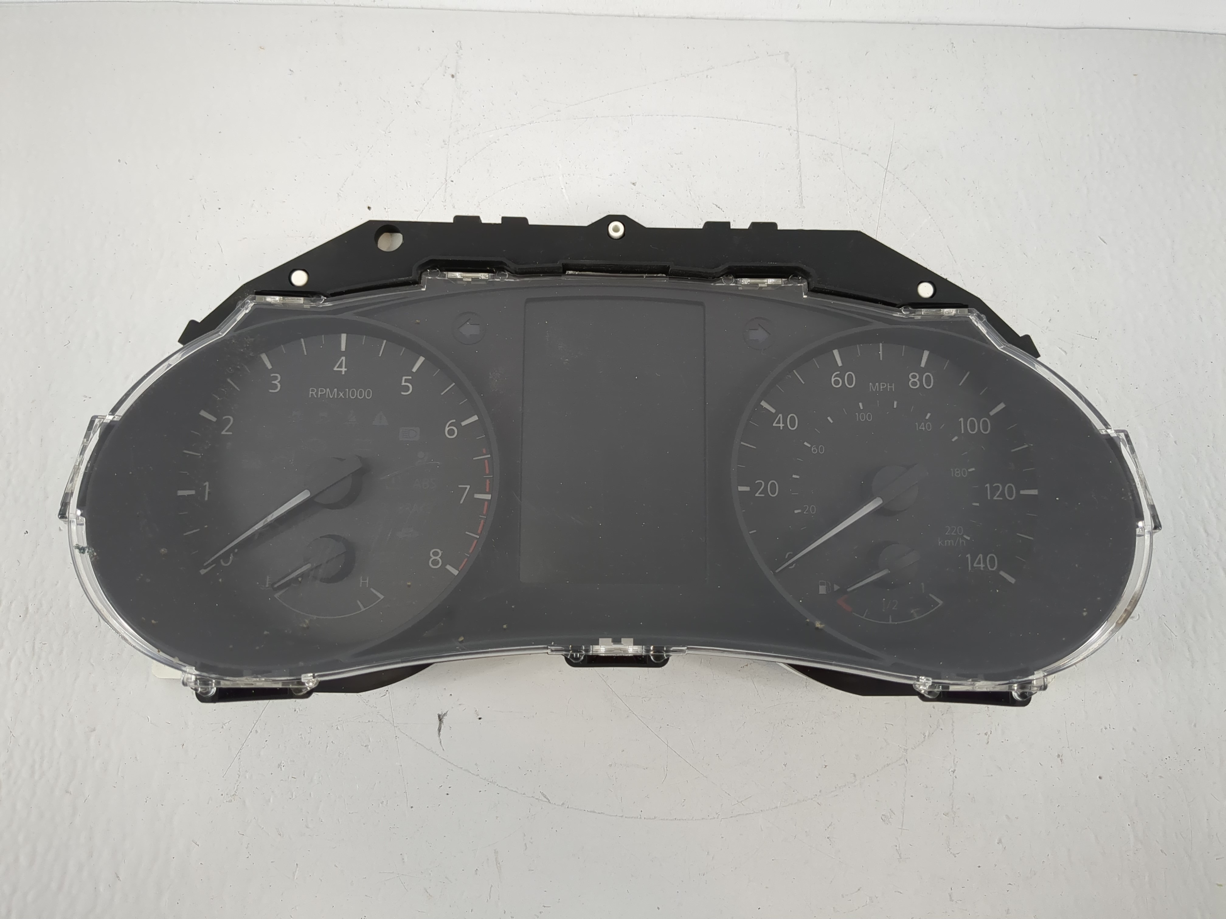 2017-2018 Nissan Rogue Sport Speedometer Instrument Cluster Gauges 1172913 - Oemusedautoparts1.com